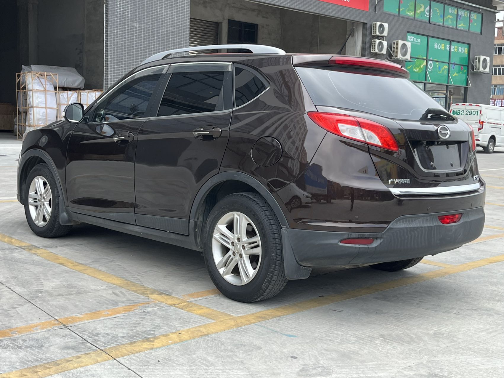 GAC Trumpchi GS5 2014 #9 GAC Trumpchi GS5 2014 car image #9