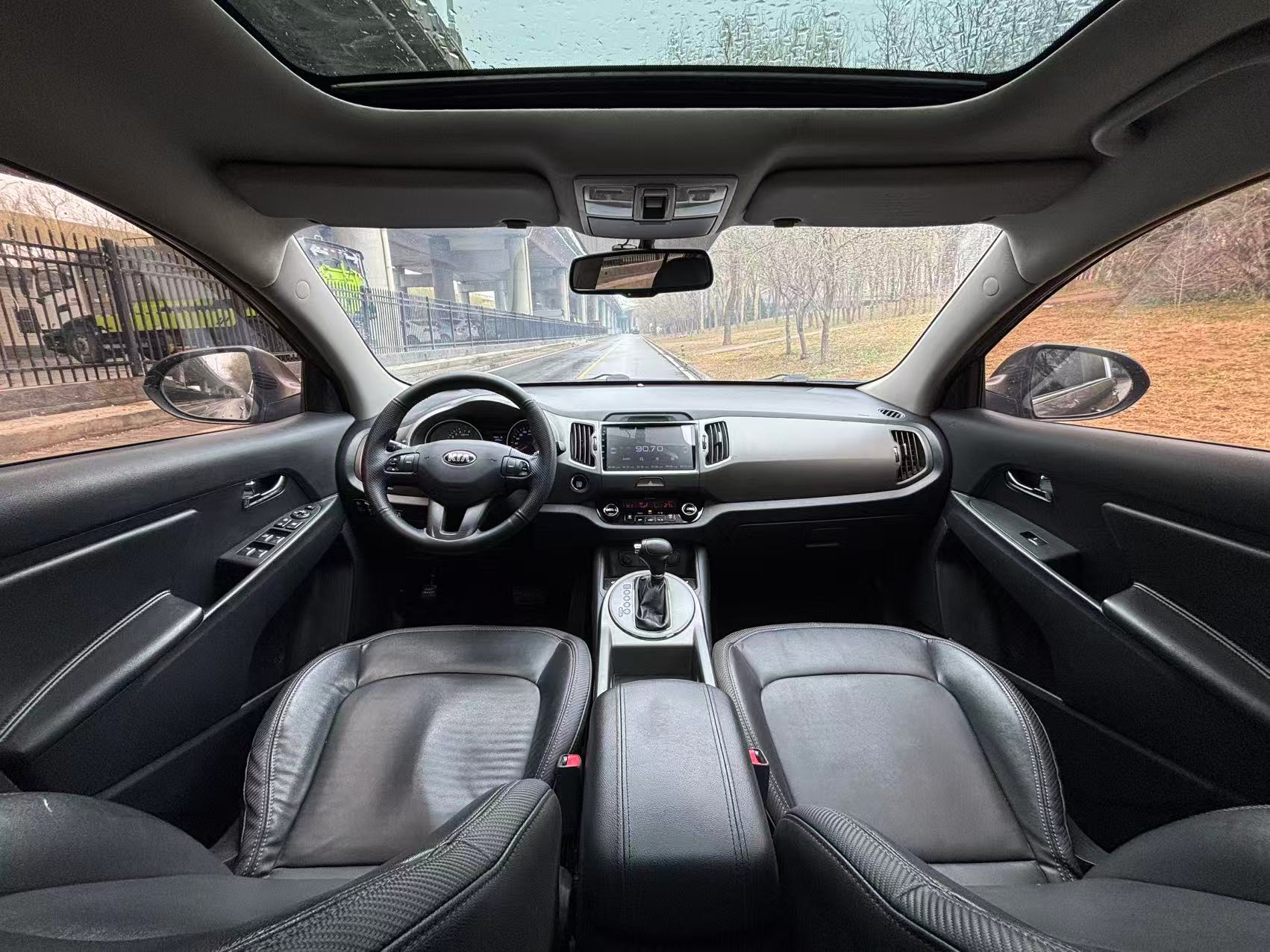 Kia Sportage R 2015 car image #9