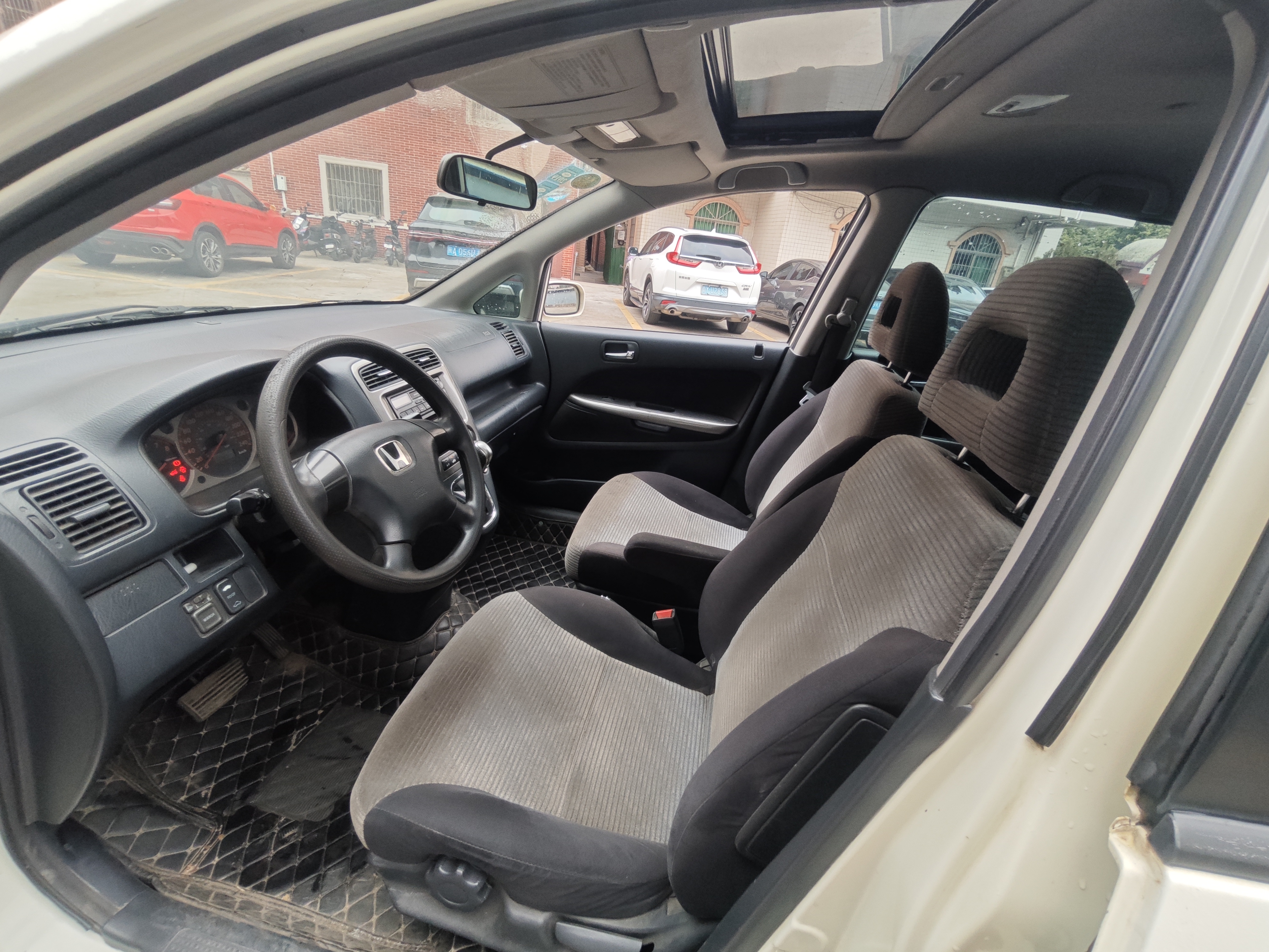 Honda Stream 2002 car image #9