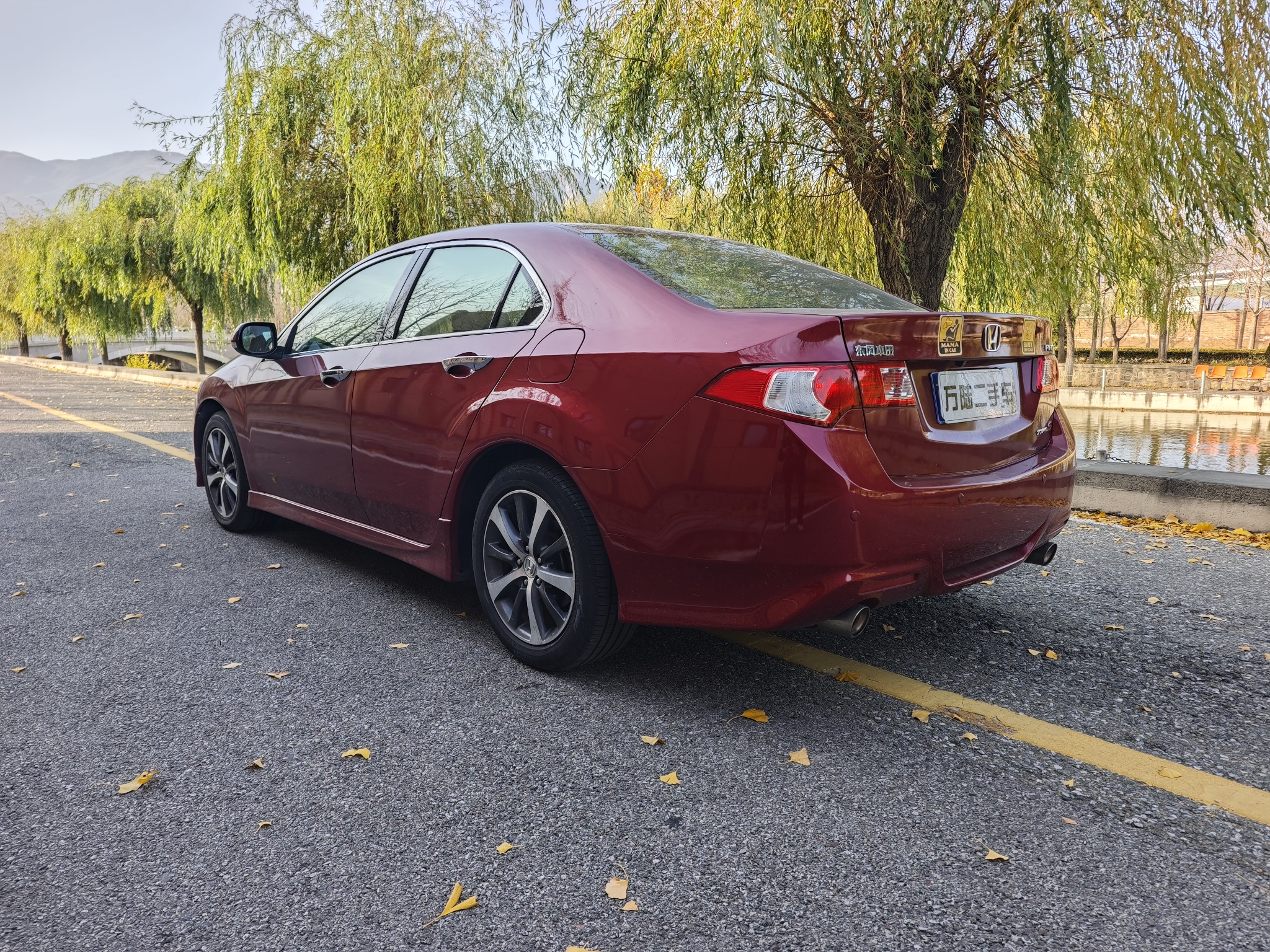 Honda Spirior 2010 car image #9