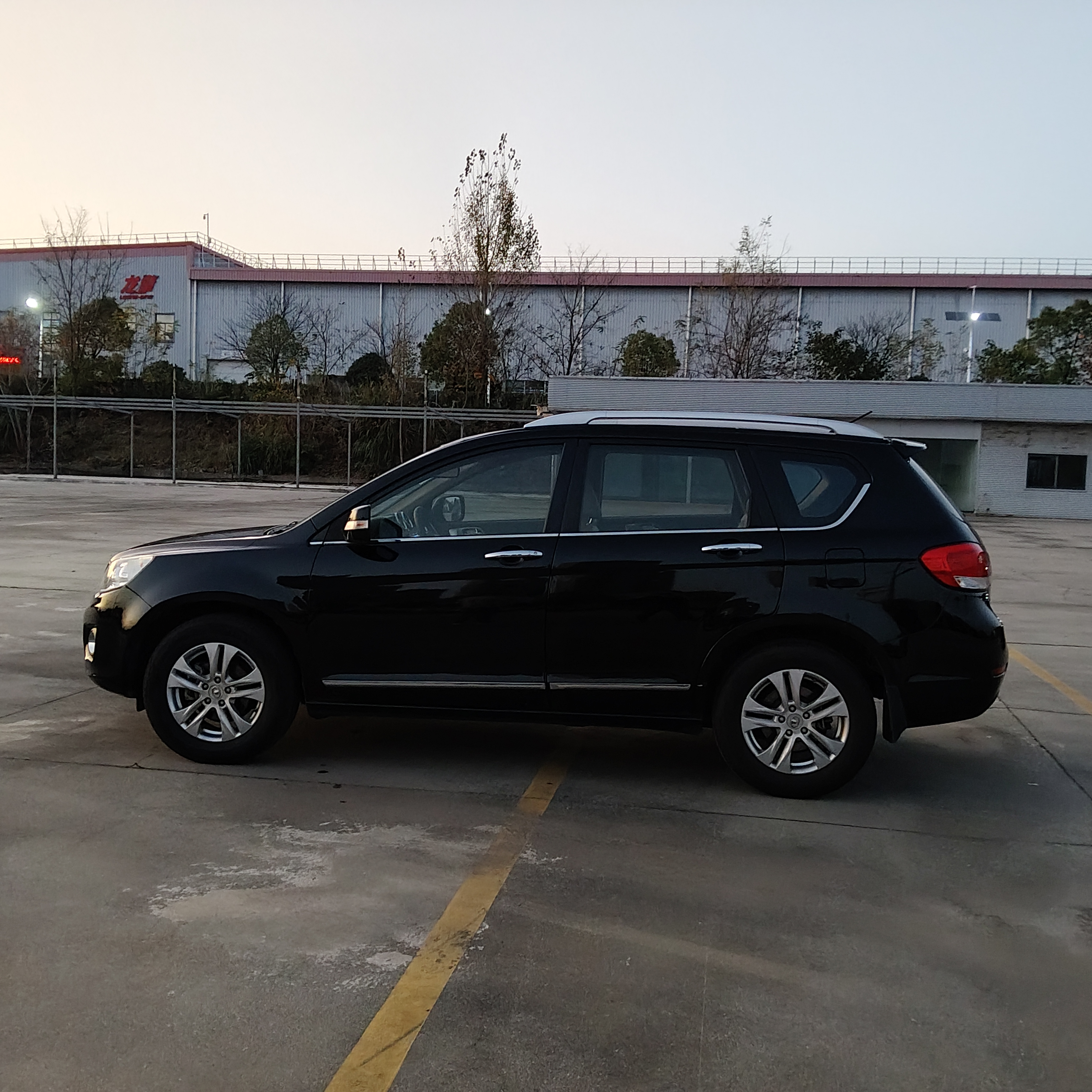 Haval H3 2013 #9 Haval H3 2013 car image #9