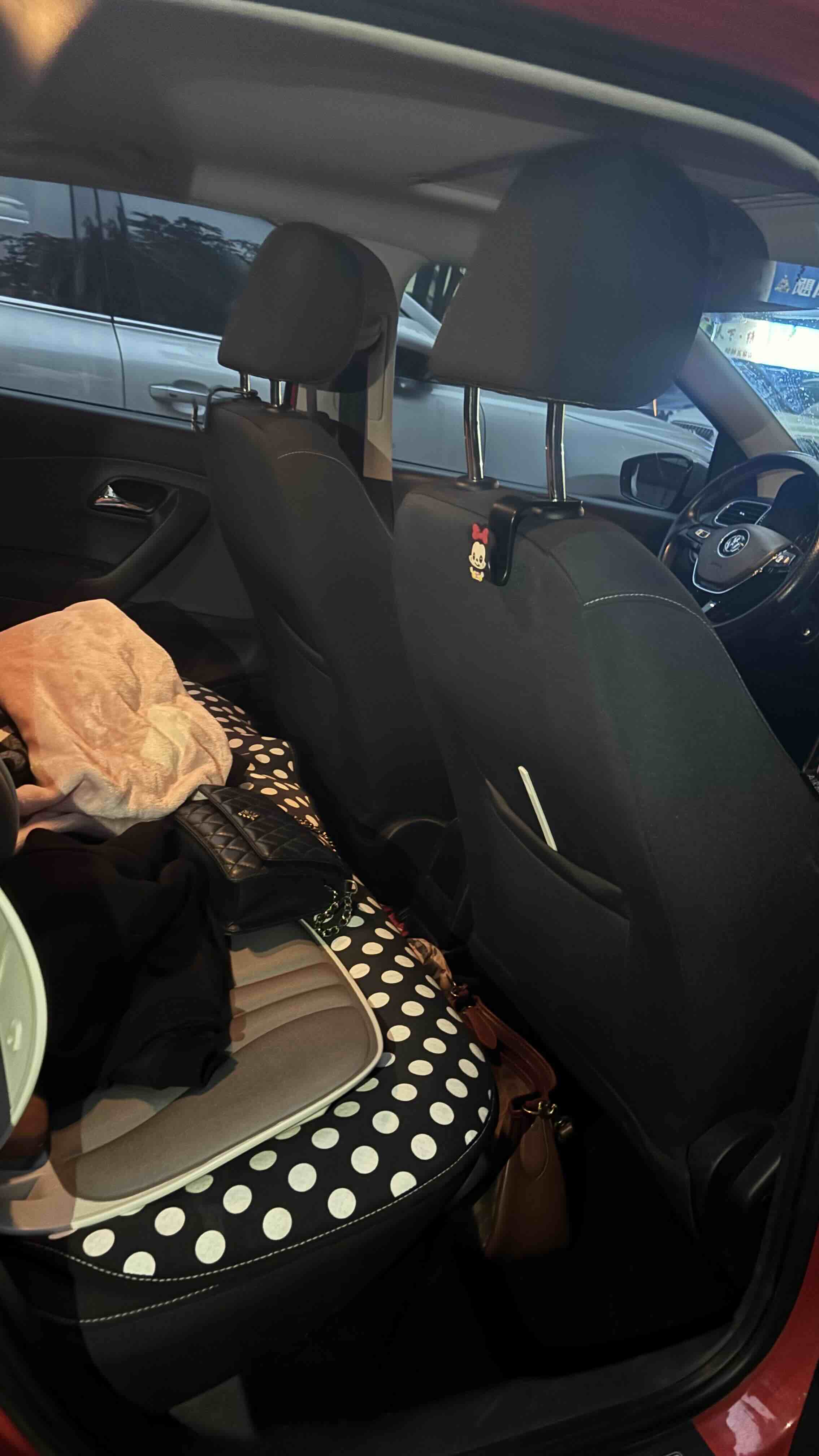 Polo 2015 car image #9