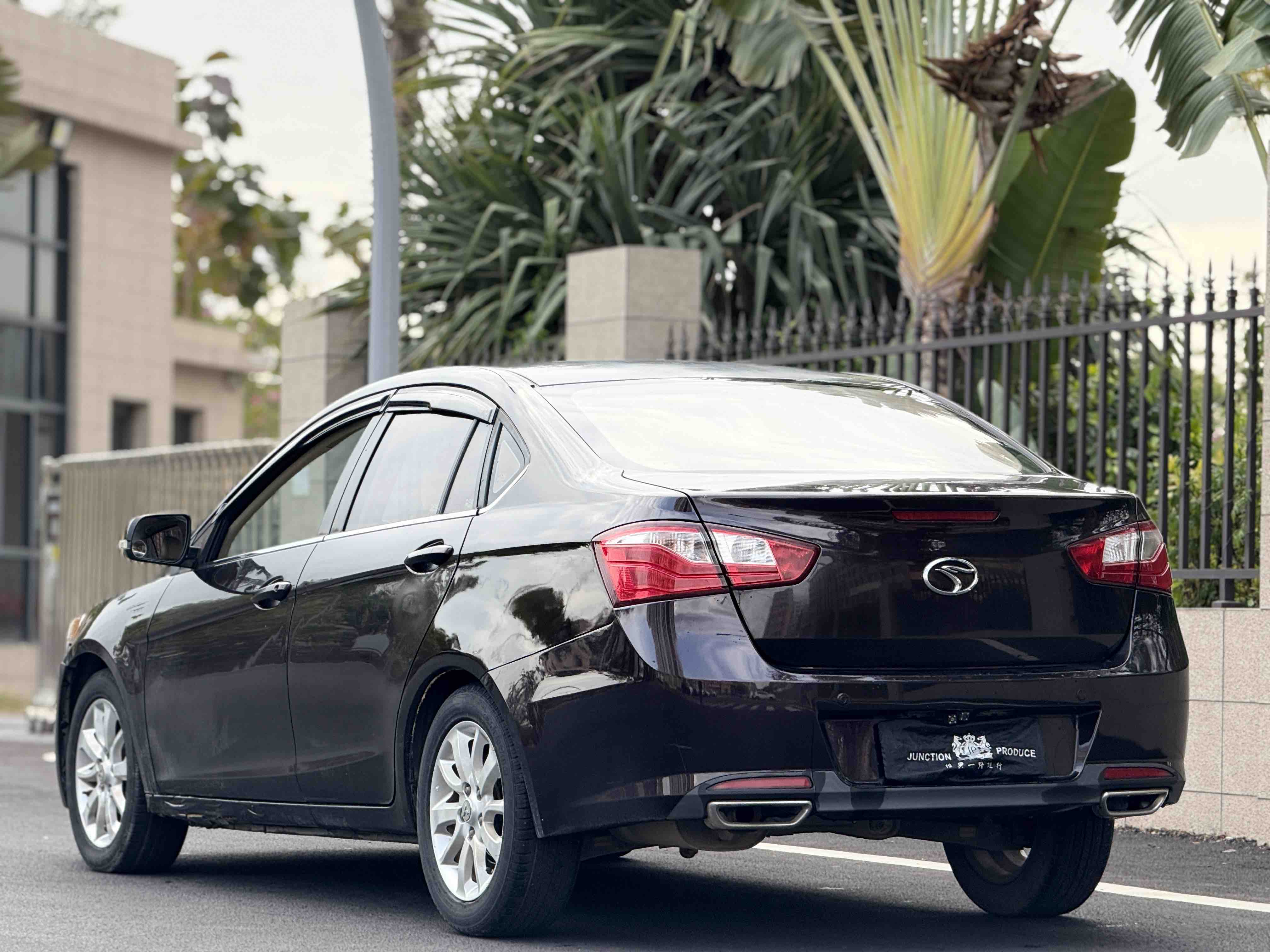 Soueast V5 Lingzhi 2013 car image #9