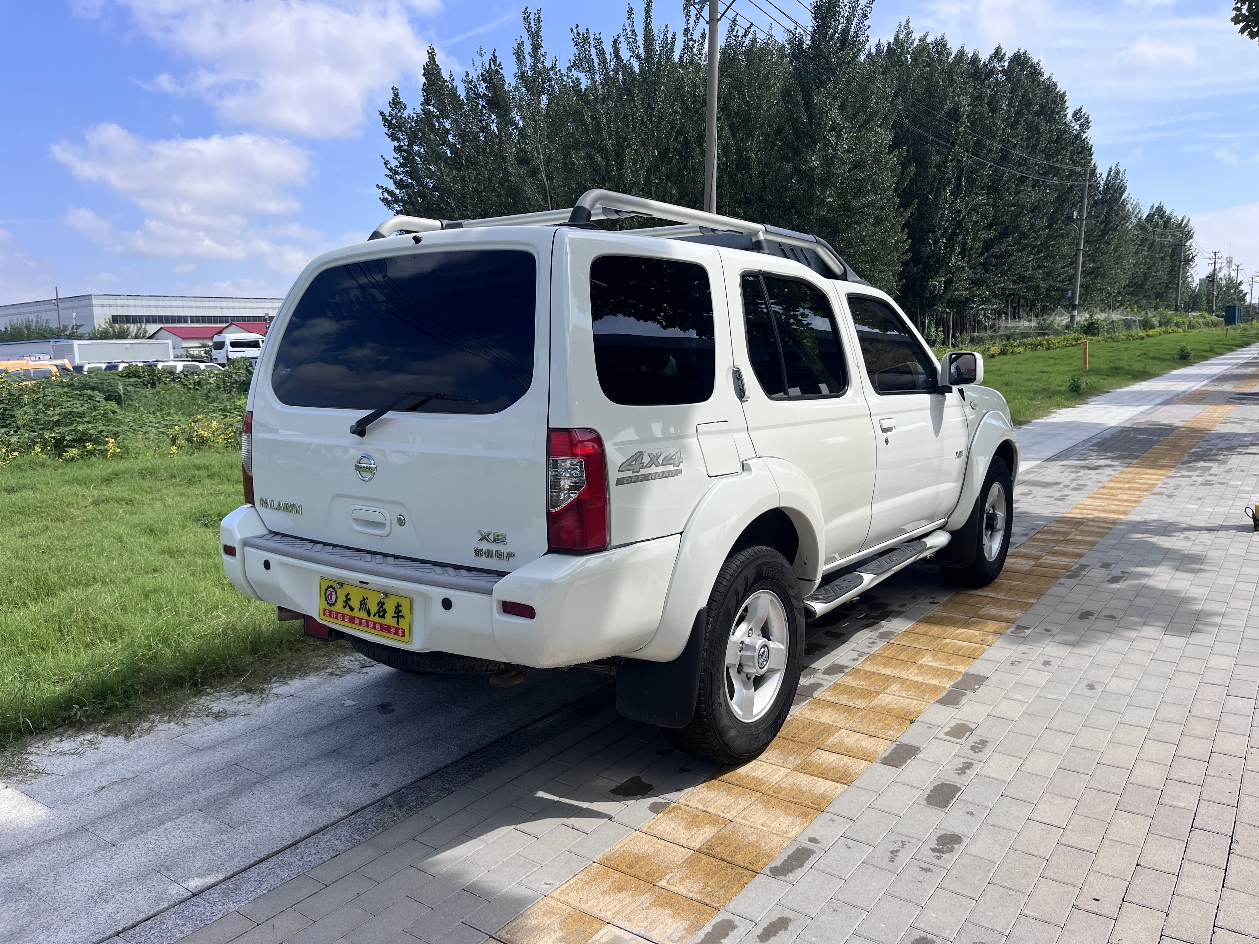 日产 日产帕拉丁 2009 汽车图片 #9