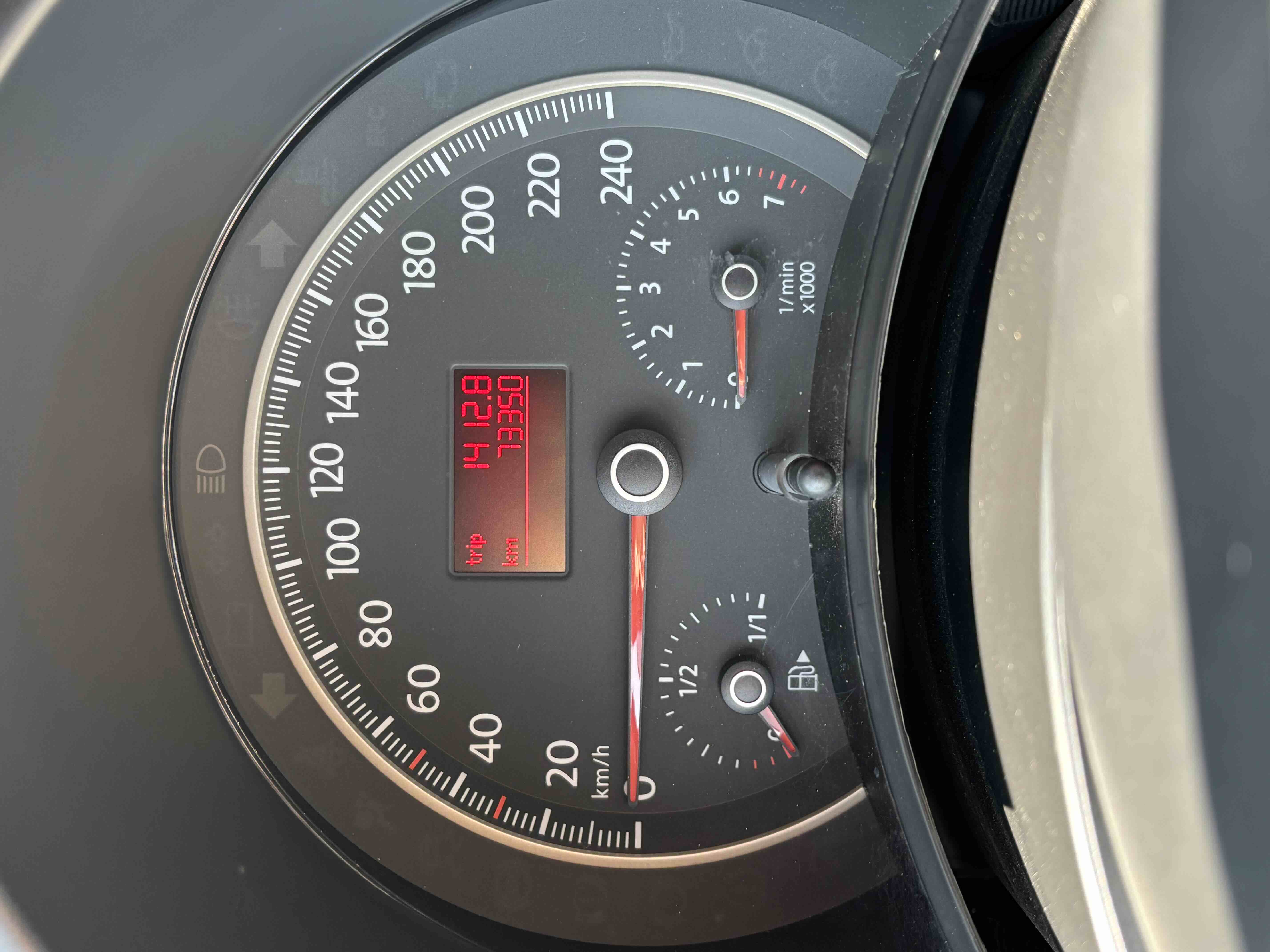 Volkswagen Beetle 2009 immagine di auto #9