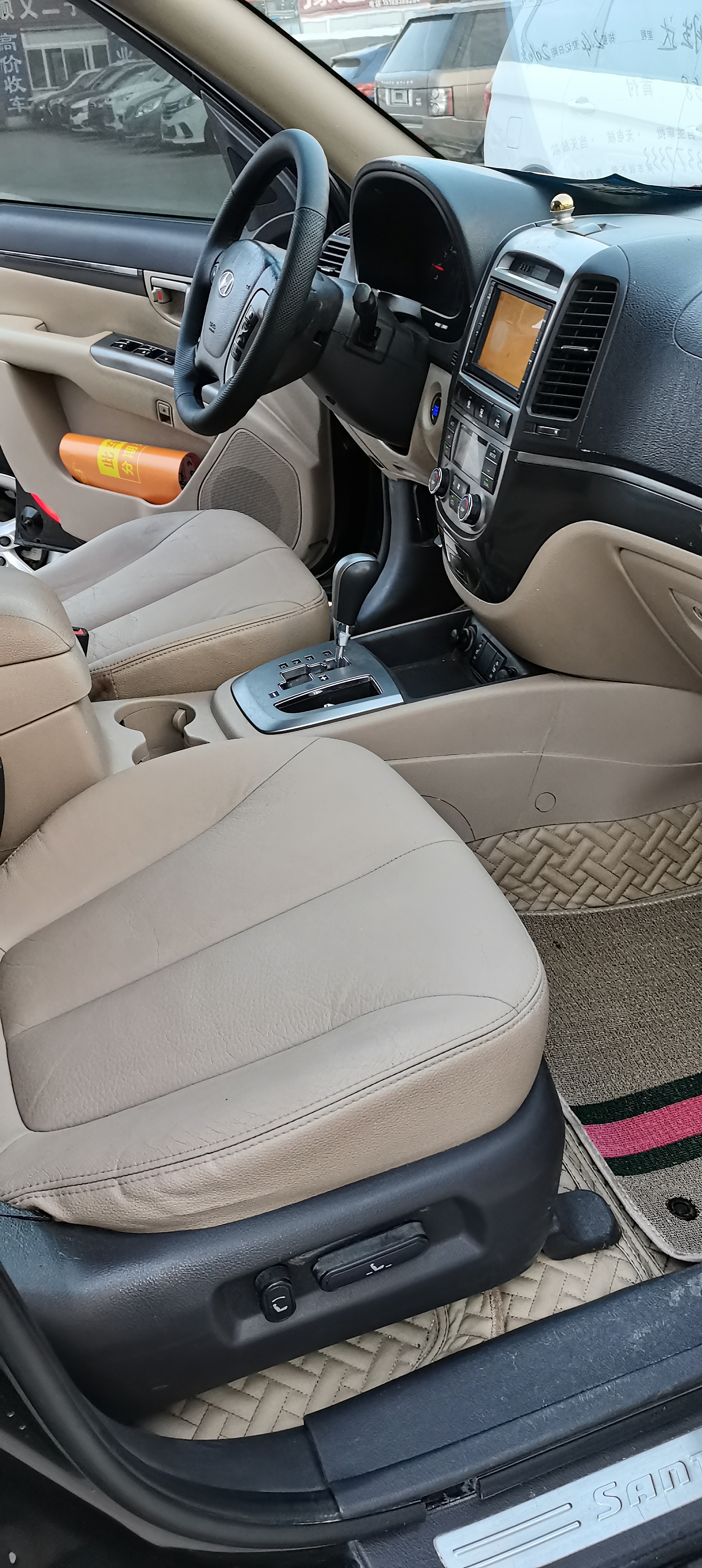 Hyundai Santa Fe Classic 2010 car image #9