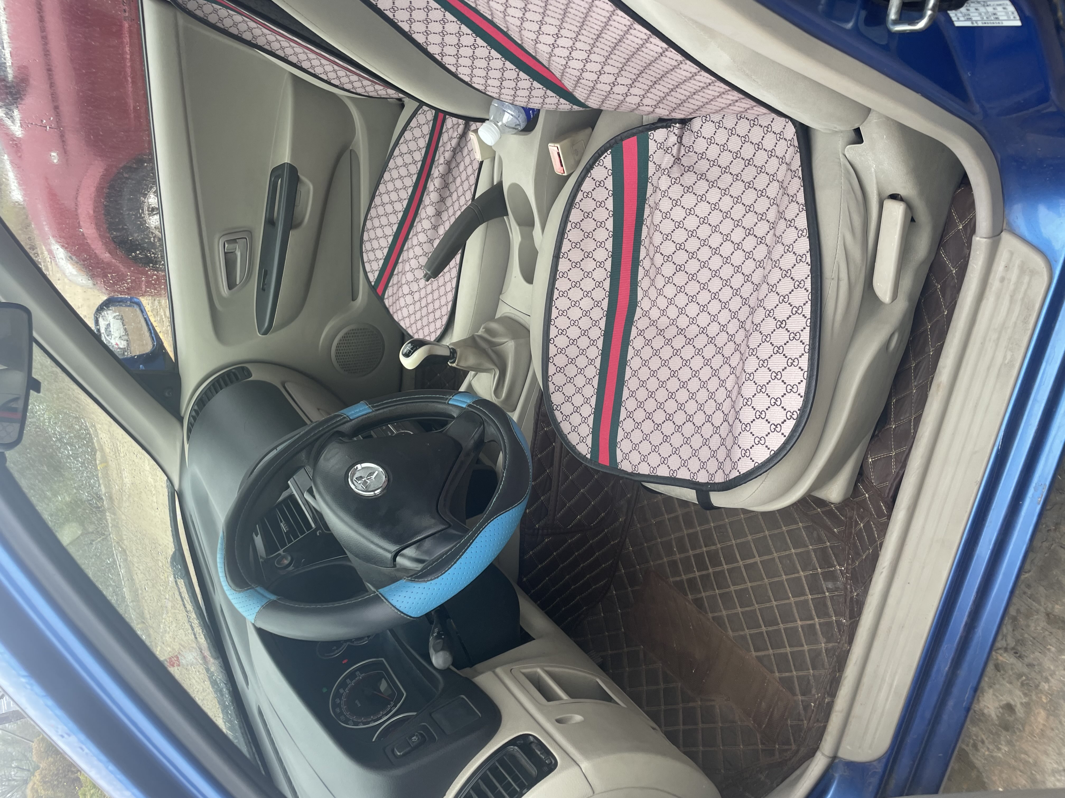 Soueast V3 Lingyue 2012 car image #9