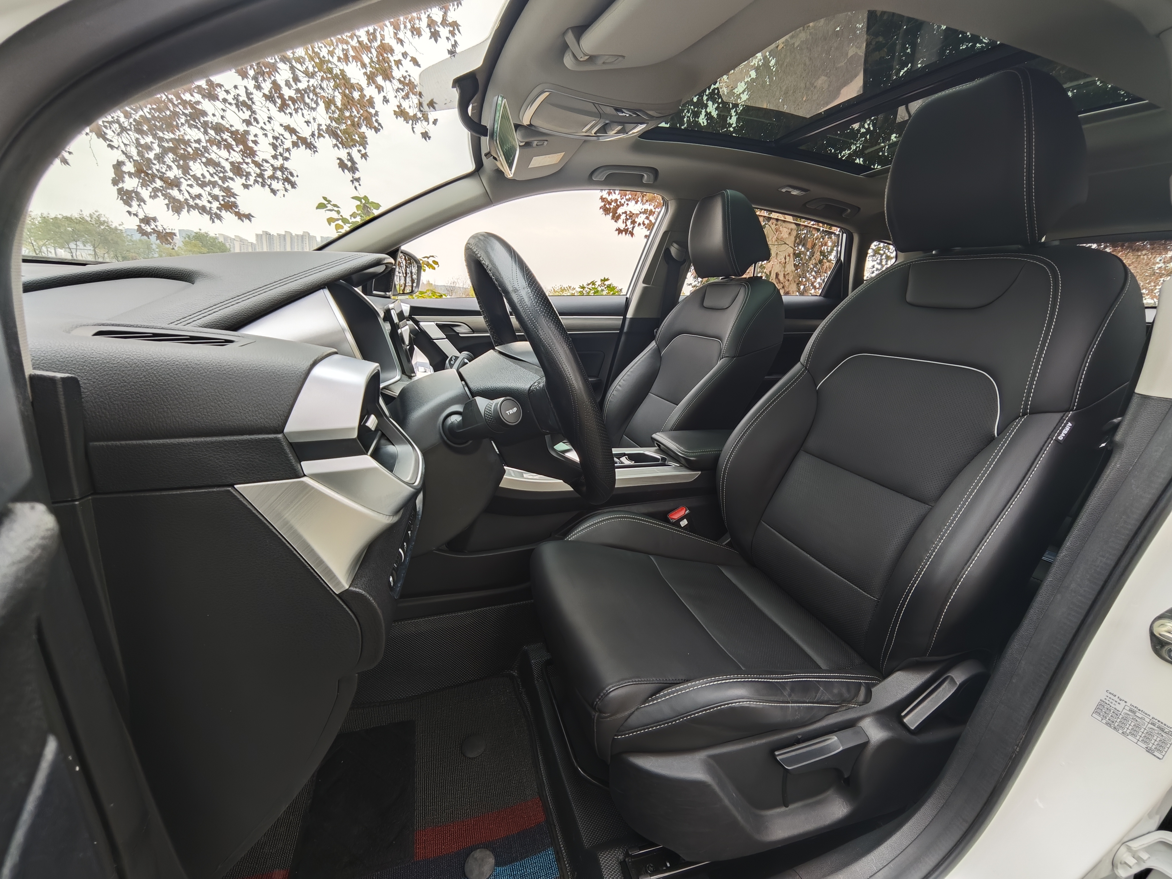 GEELY Coolray 2020 #9 GEELY Coolray 2020 car image #9