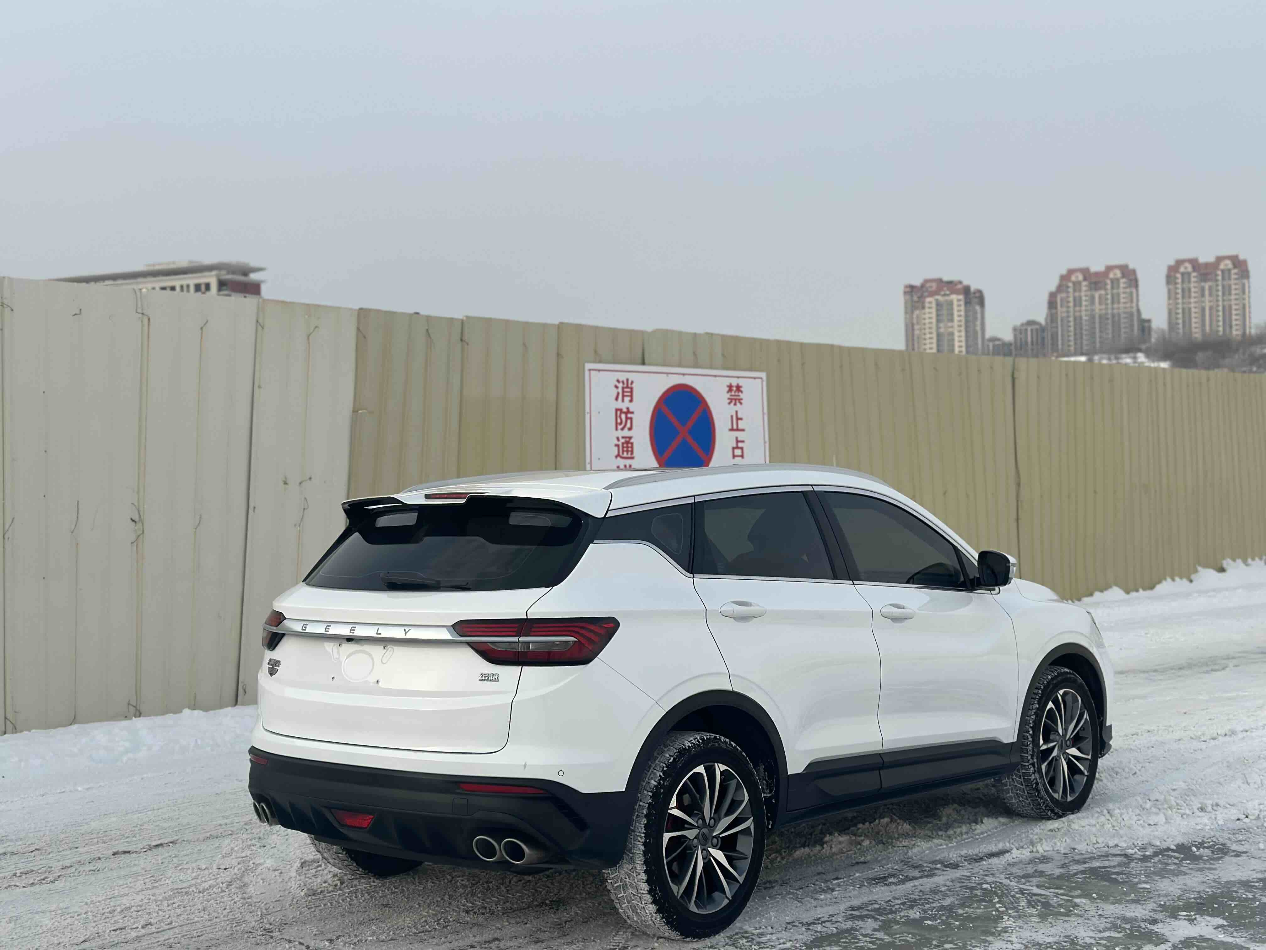 GEELY Coolray 2019 #9 GEELY Coolray 2019 car image #9