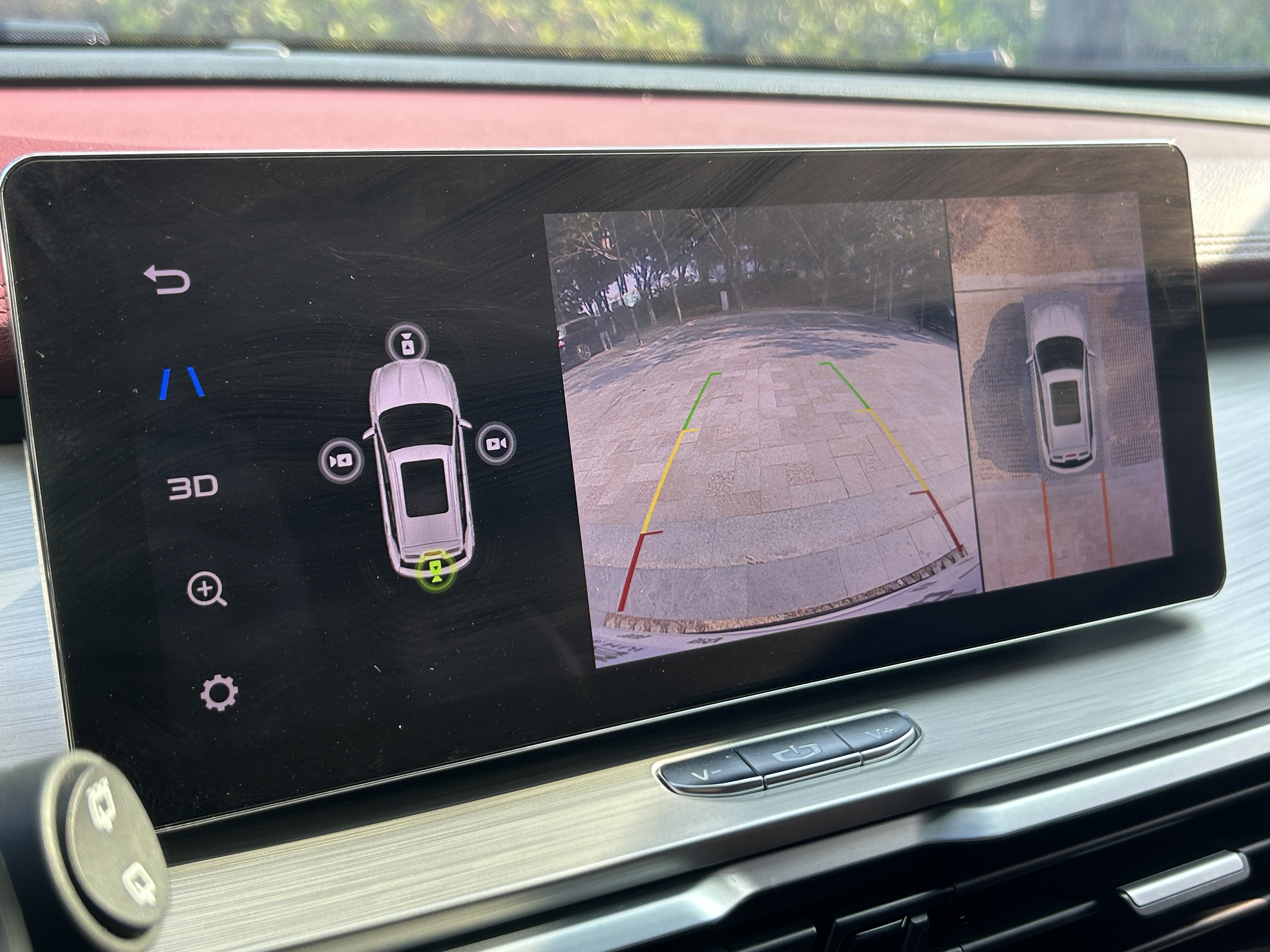 GEELY Coolray 2020 #9 GEELY Coolray 2020 car image #9