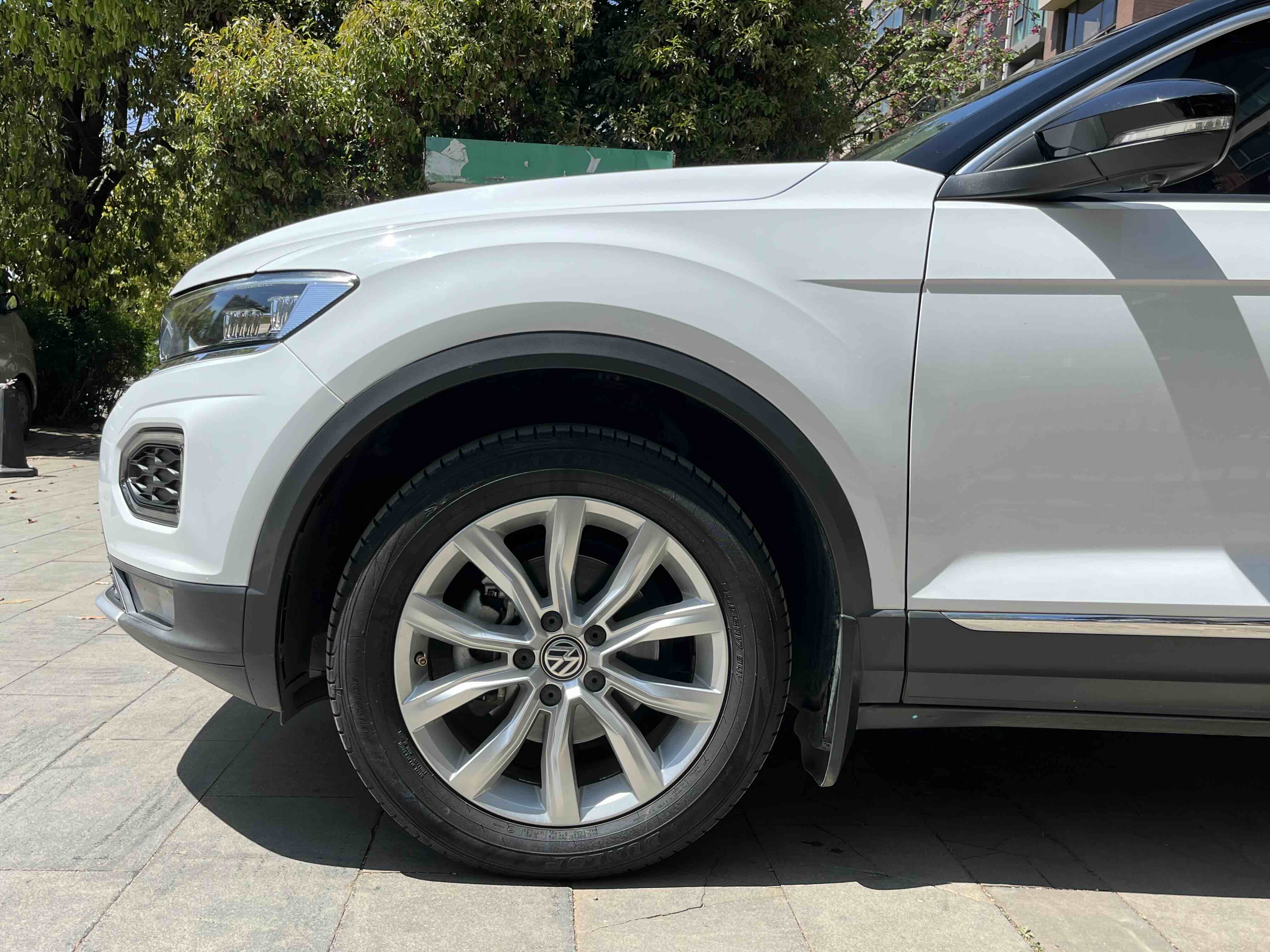T-Roc 2018 car image #9