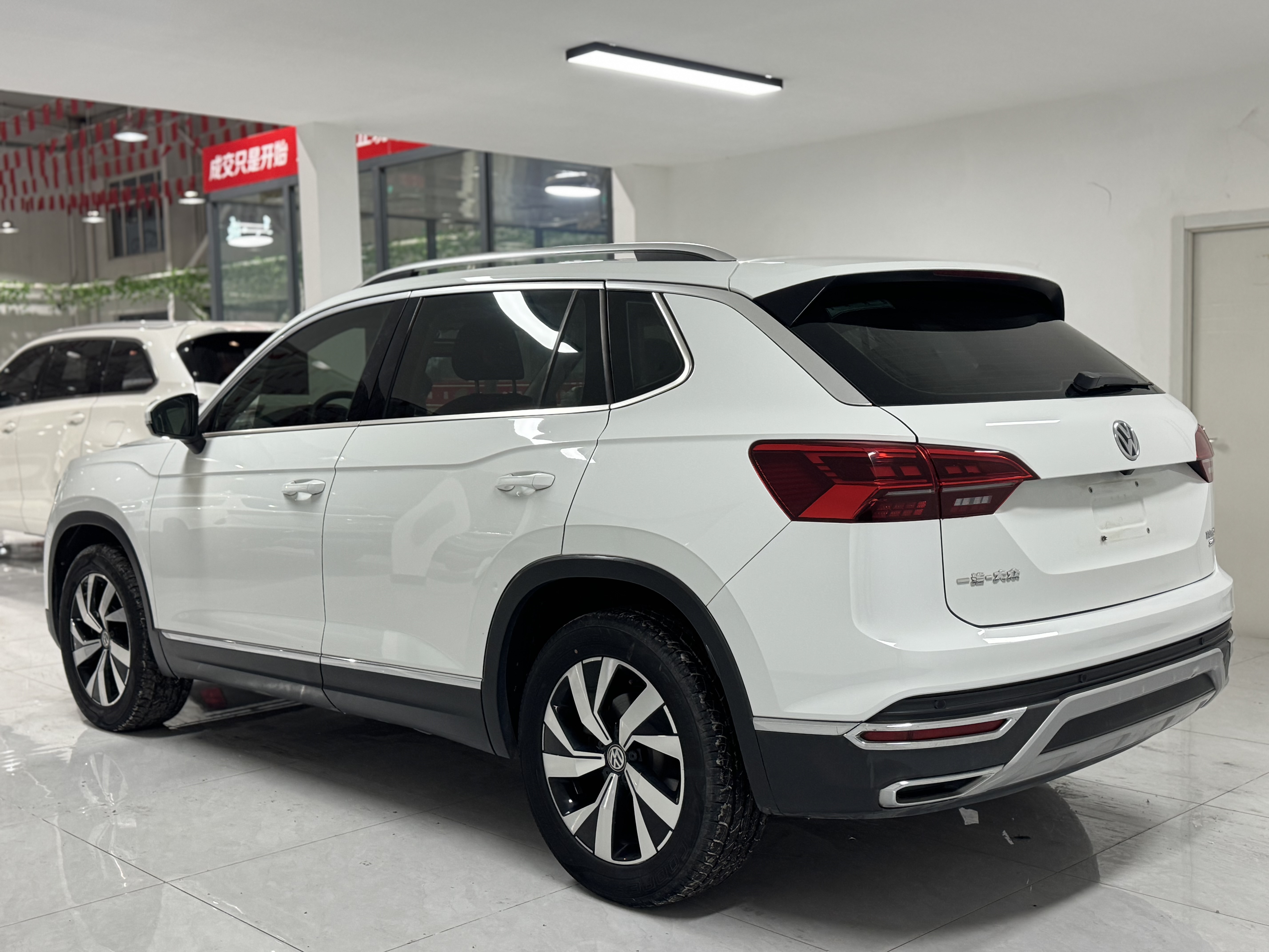 Volkswagen Tayron 2020 immagine di auto #9