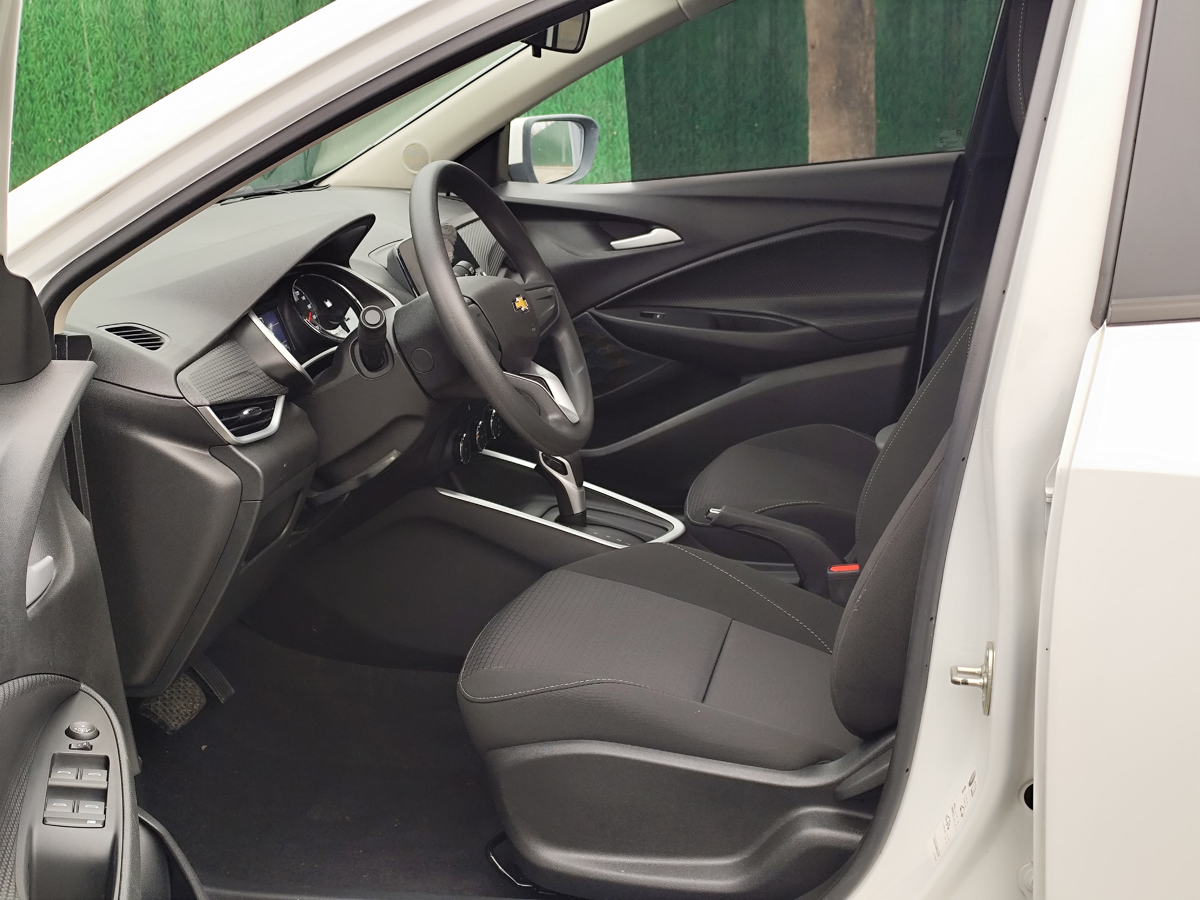 Chevrolet Cavalier 2021 car image #9