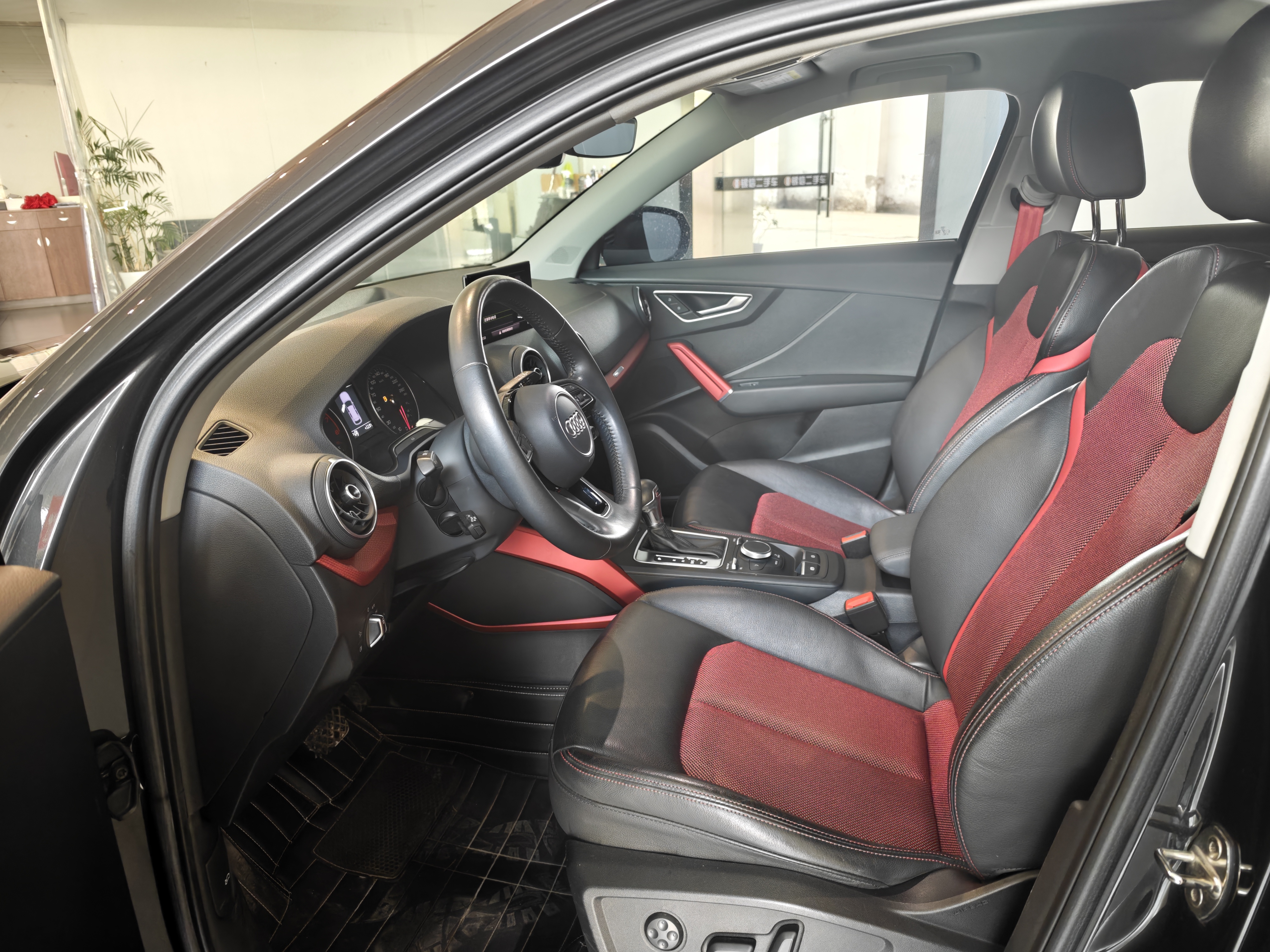 Q2L 2019 #9 Q2L 2019 car image #9