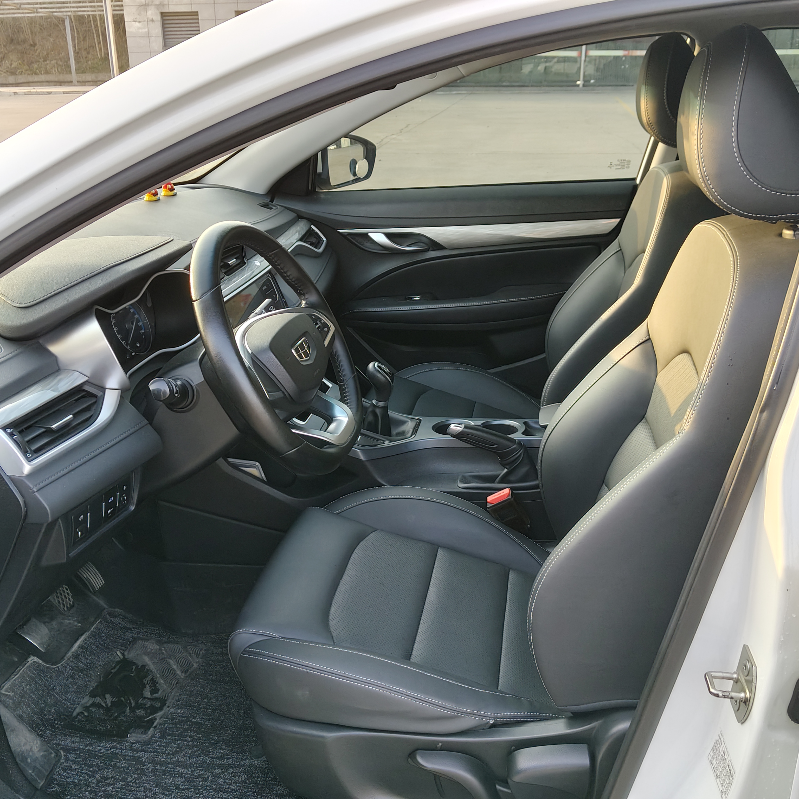 GEELY Emgrand 2019 #9 GEELY Emgrand 2019 car image #9