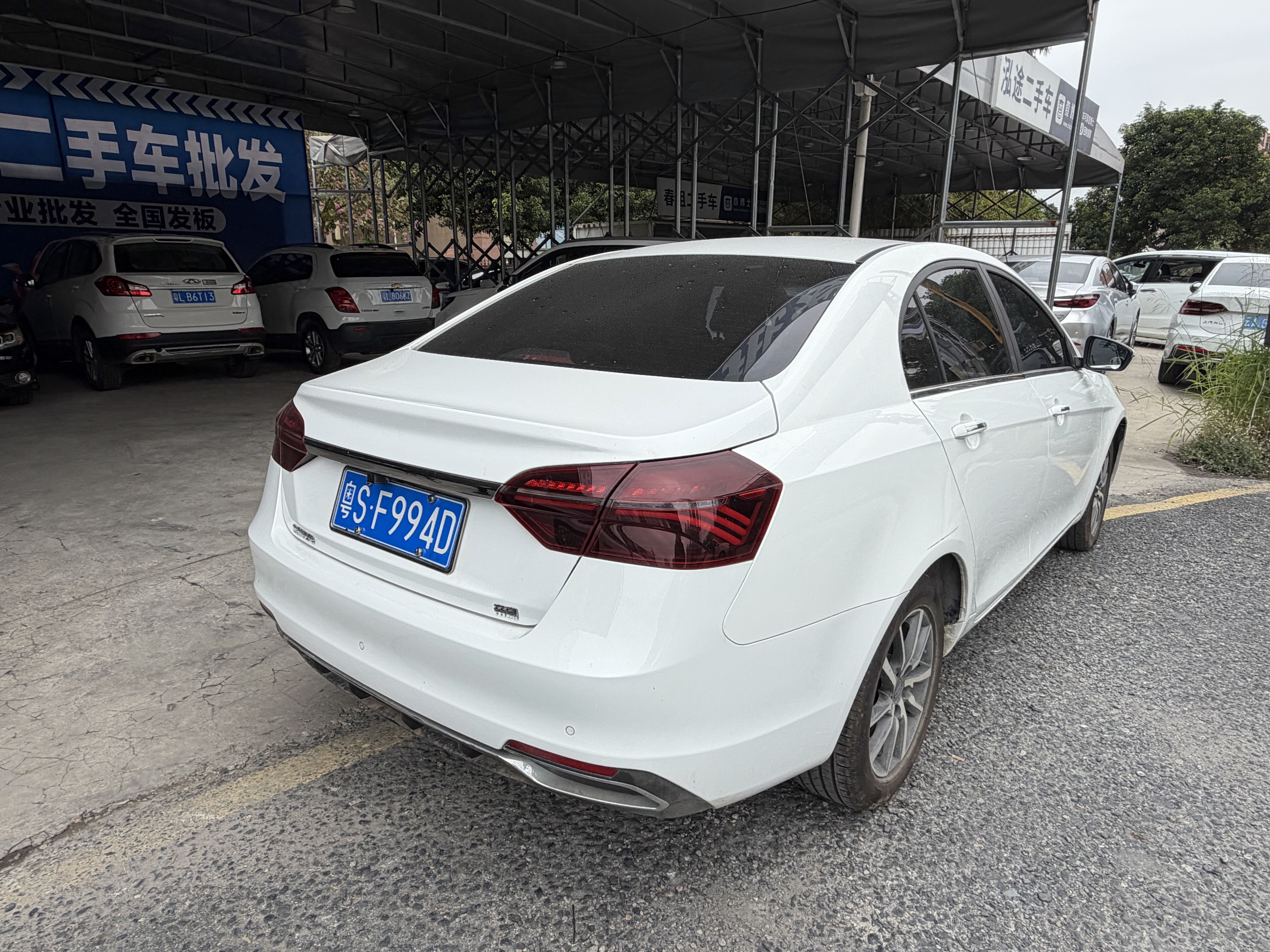 GEELY Emgrand 2020 car image #9