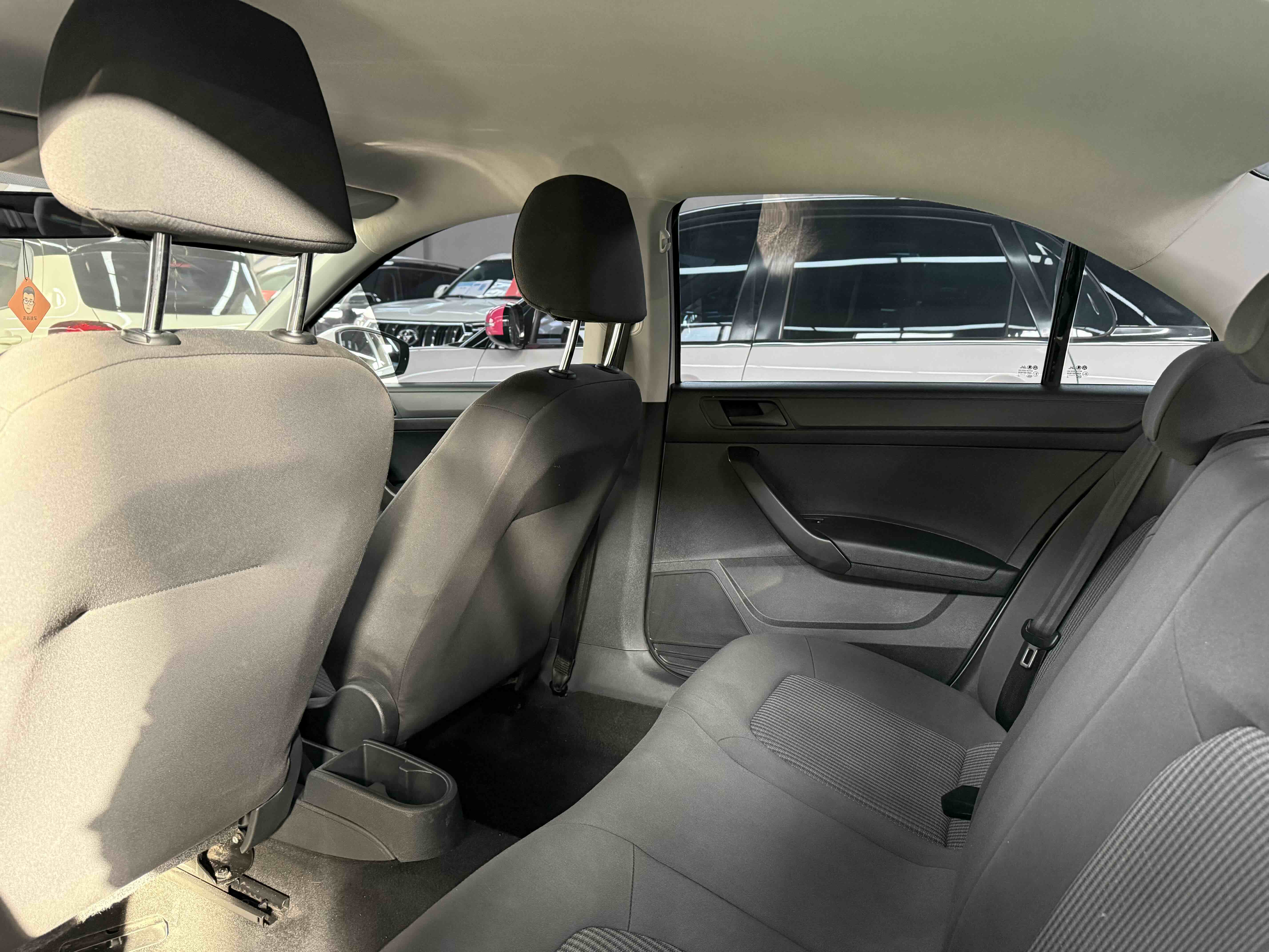 Volkswagen Santana 2021 car image #9