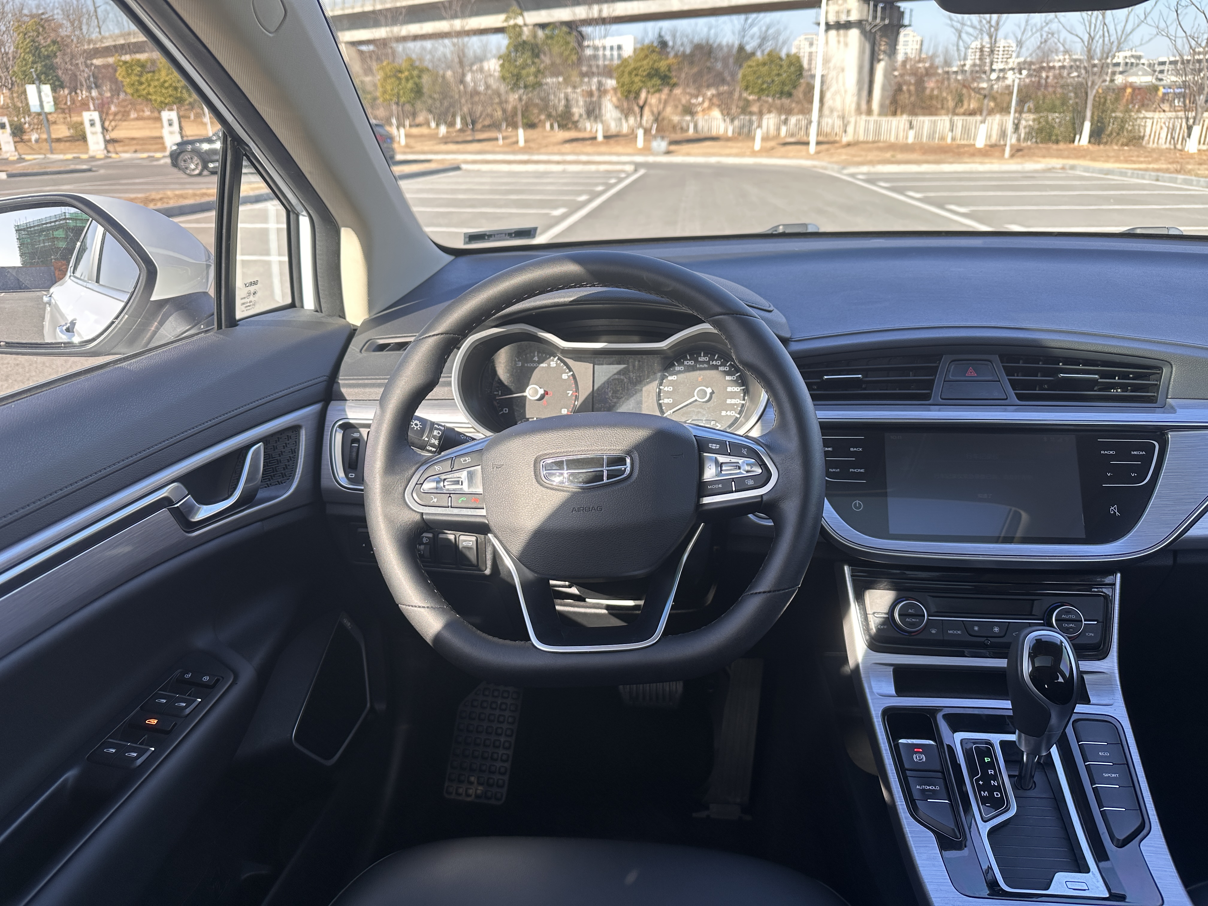 Emgrand GS 2019 #9 Emgrand GS 2019 car image #9