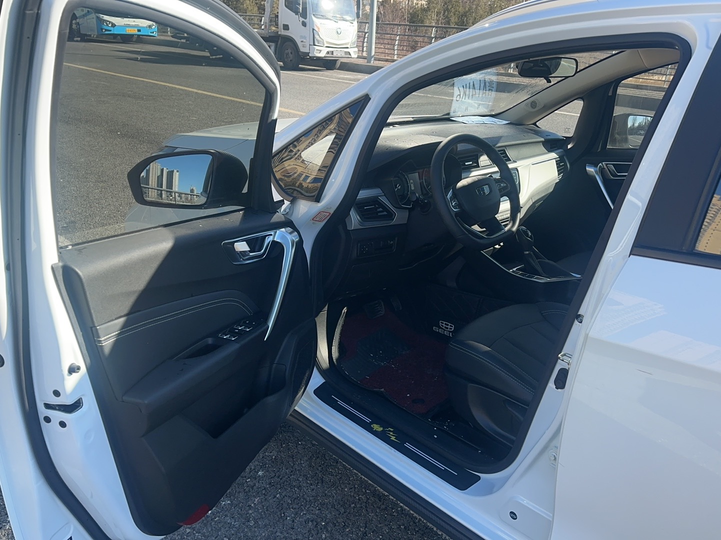 2020 immagine di auto #9