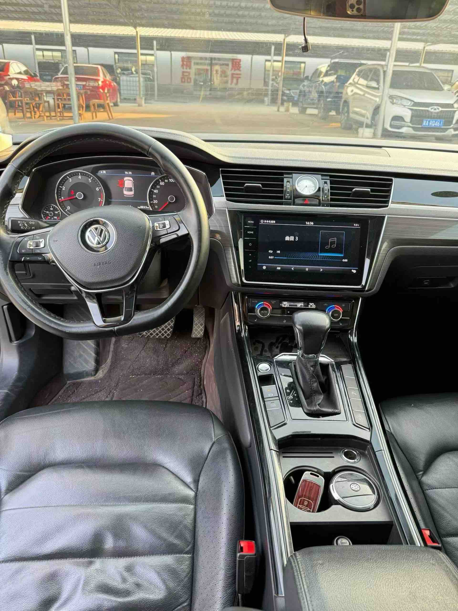 Volkswagen Phideon 2019 car image #9