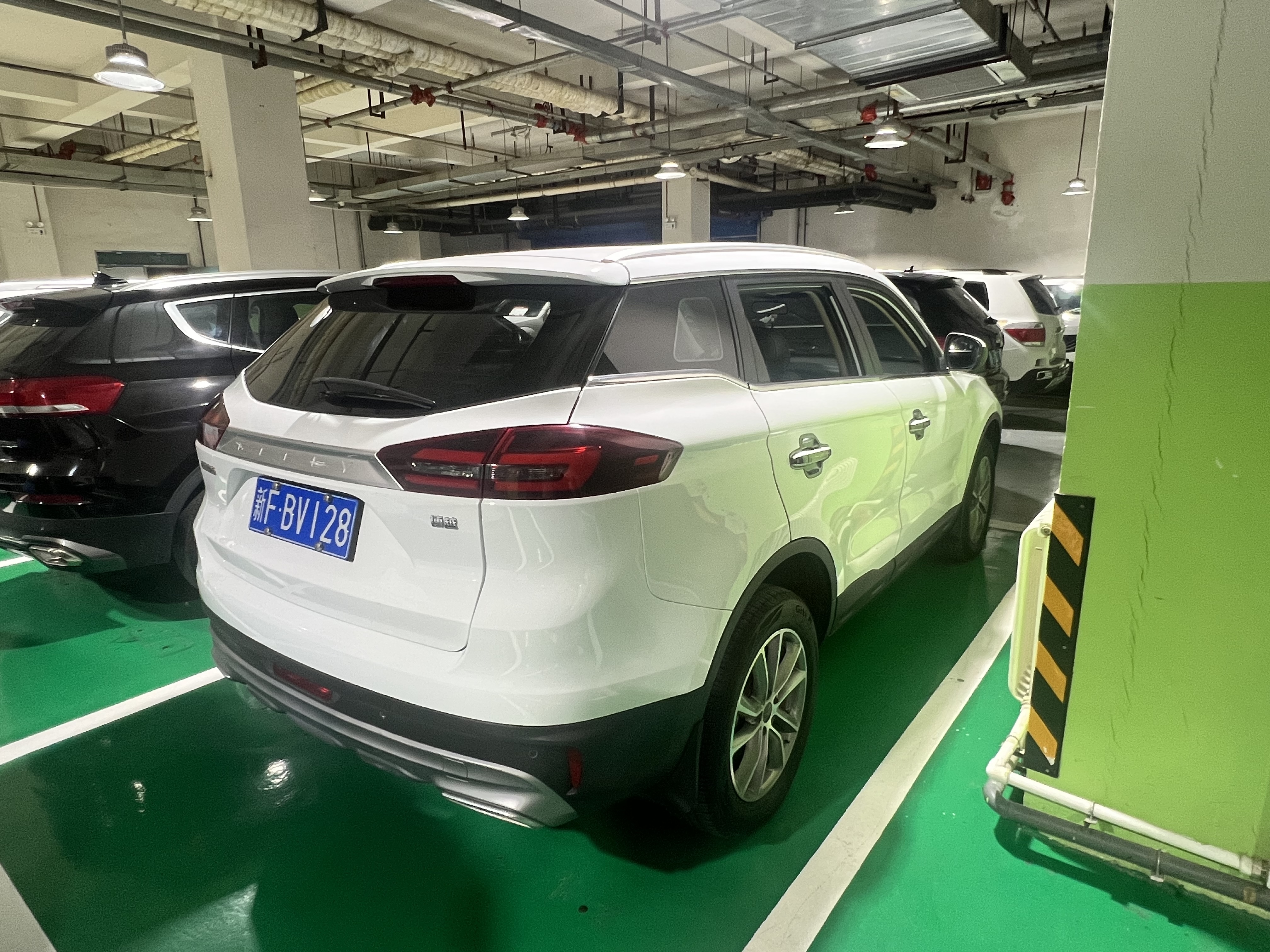 GEELY Boyue 2020 #9 GEELY Boyue 2020 car image #9