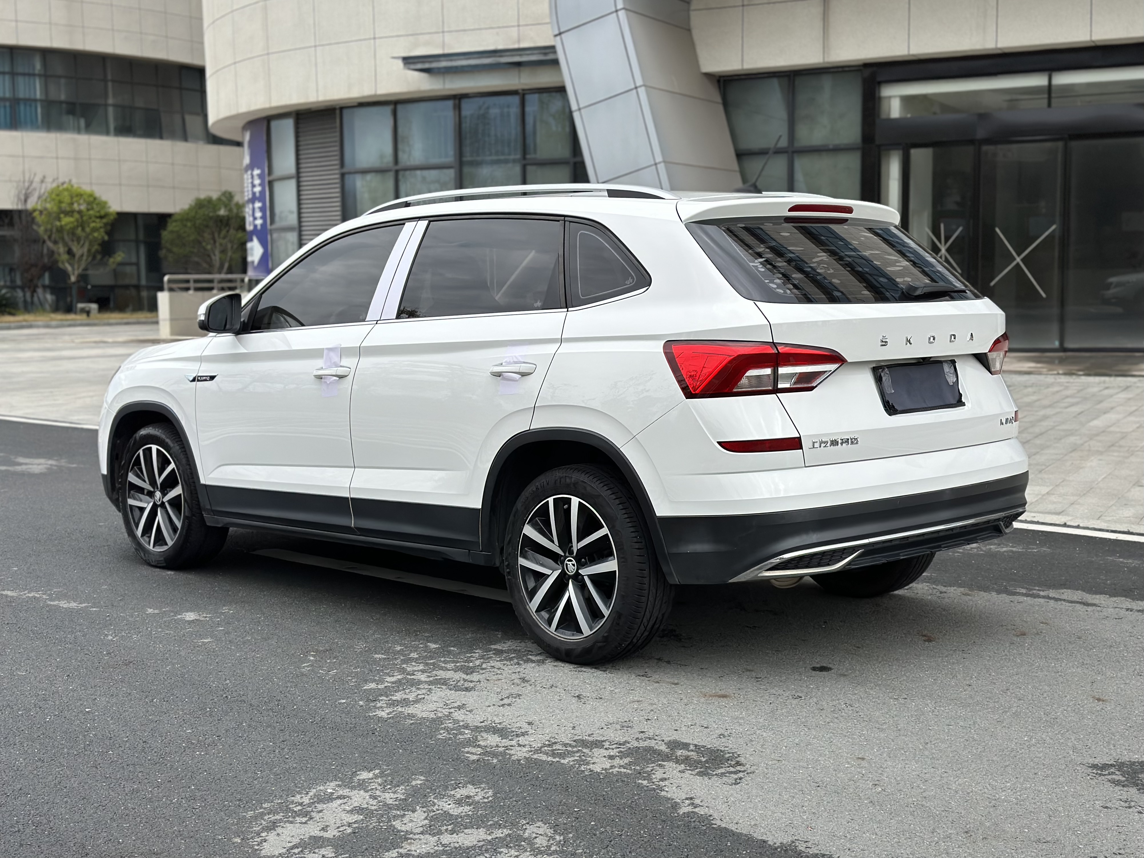Skoda Kamiq 2019 image de voiture #9