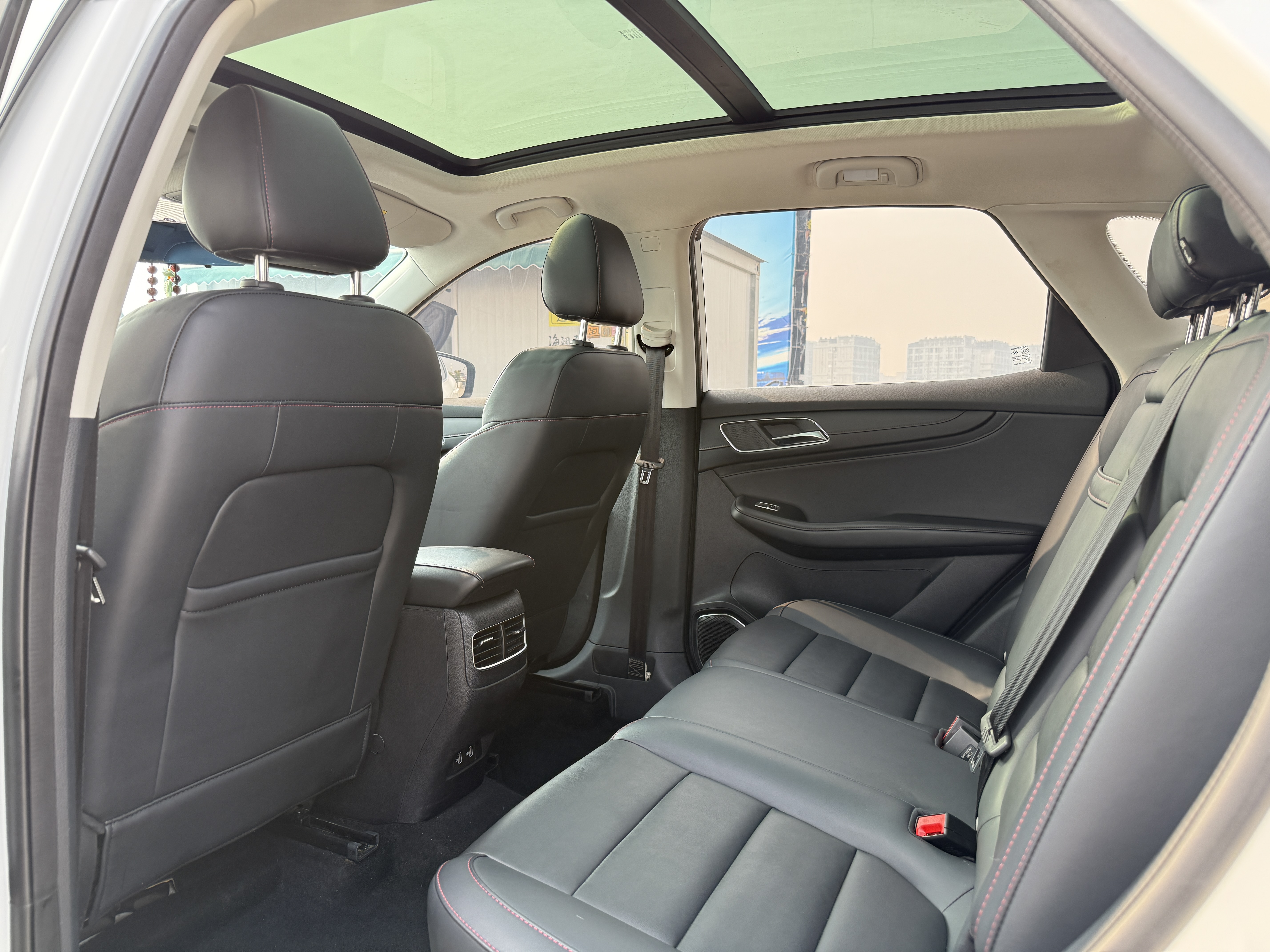 MG HS 2021 car image #9