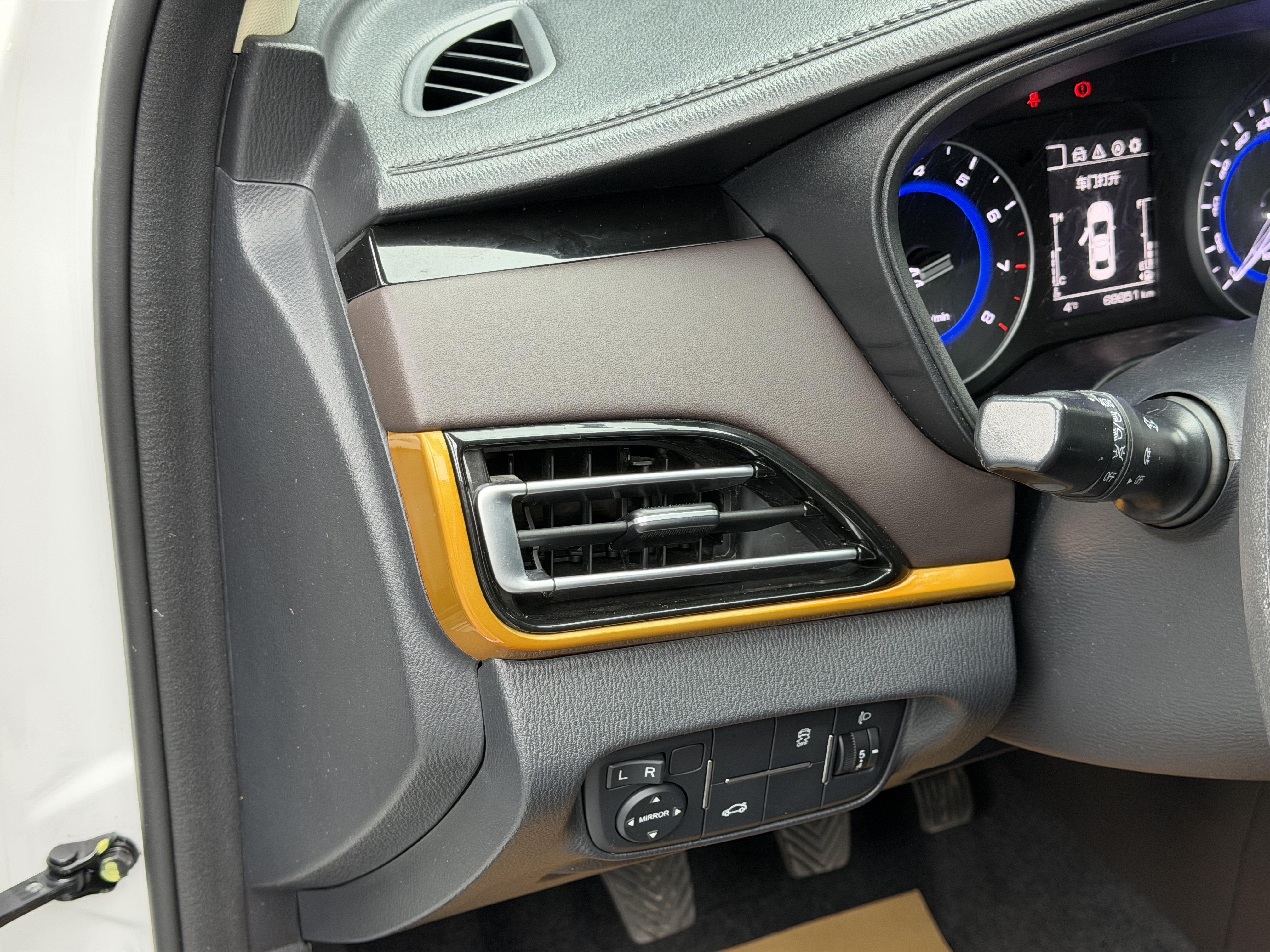 Changan Eado DT 2020 car image #9