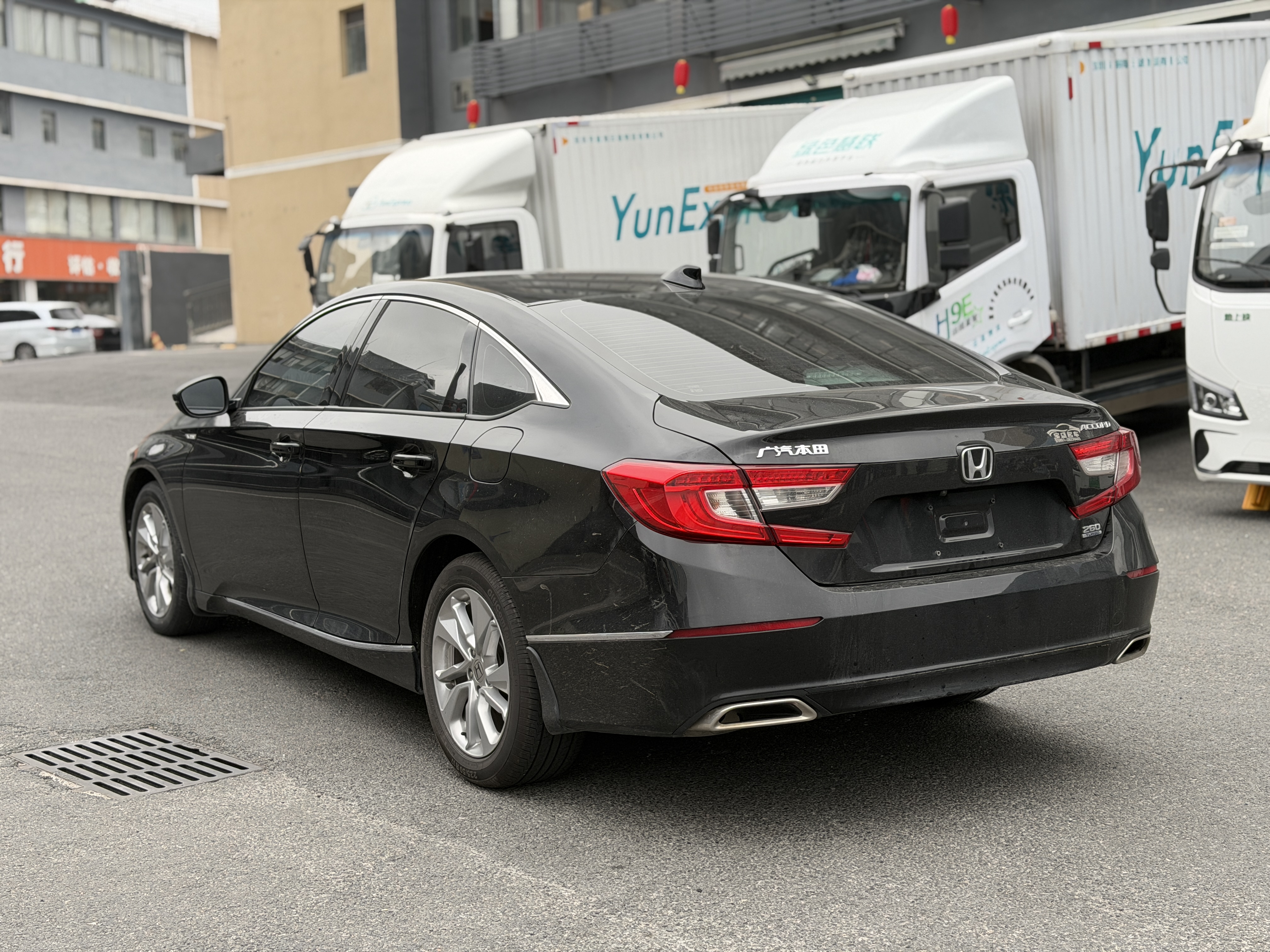 Honda Accord 2021 صورة سيارة #9