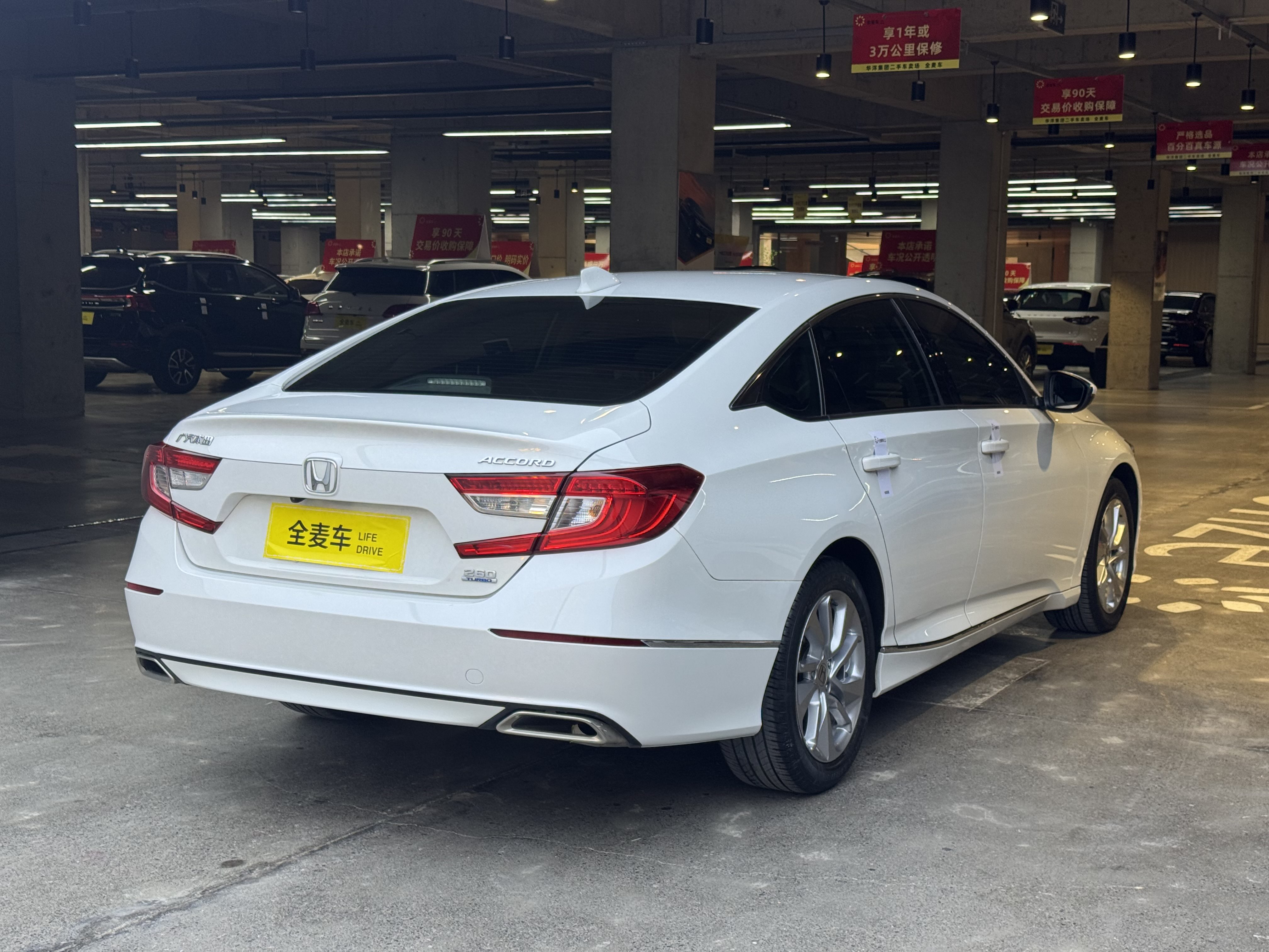 Honda Accord 2019 immagine di auto #9