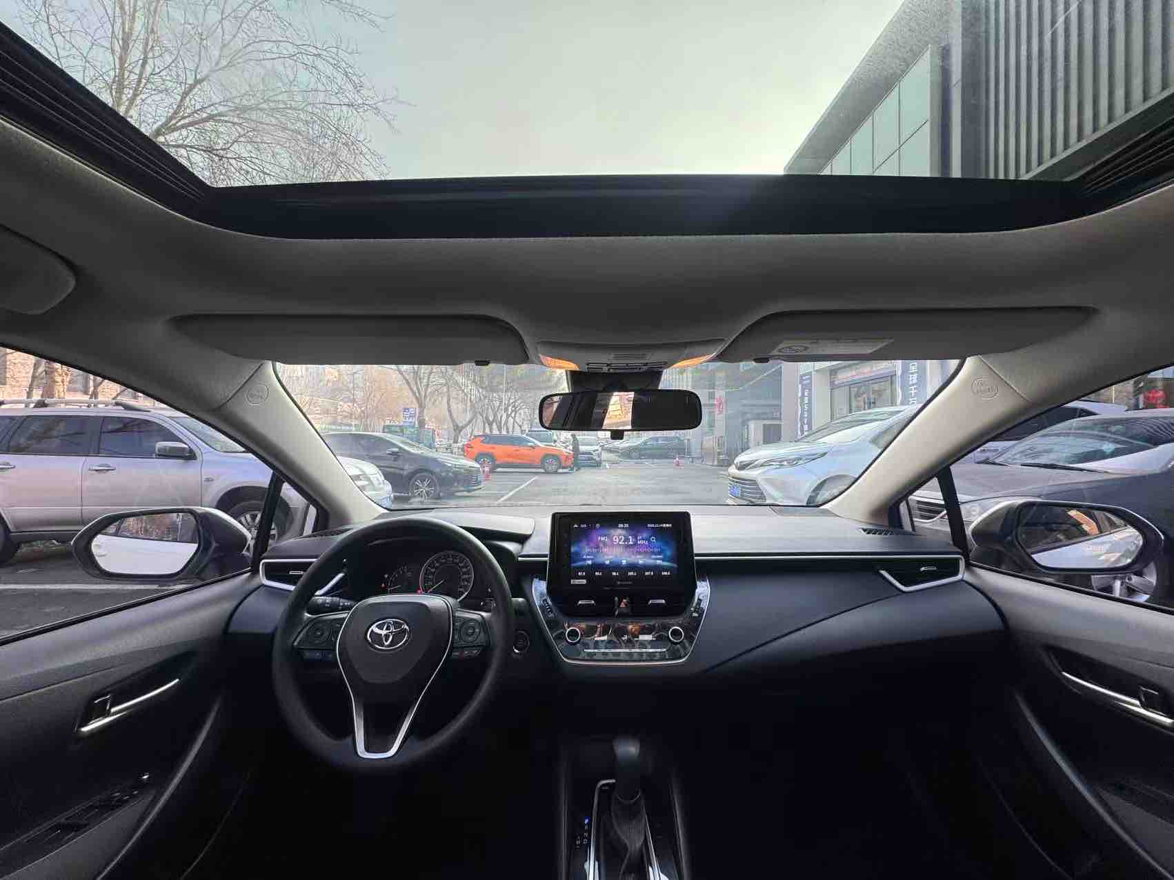 Corolla 2020 car image #9