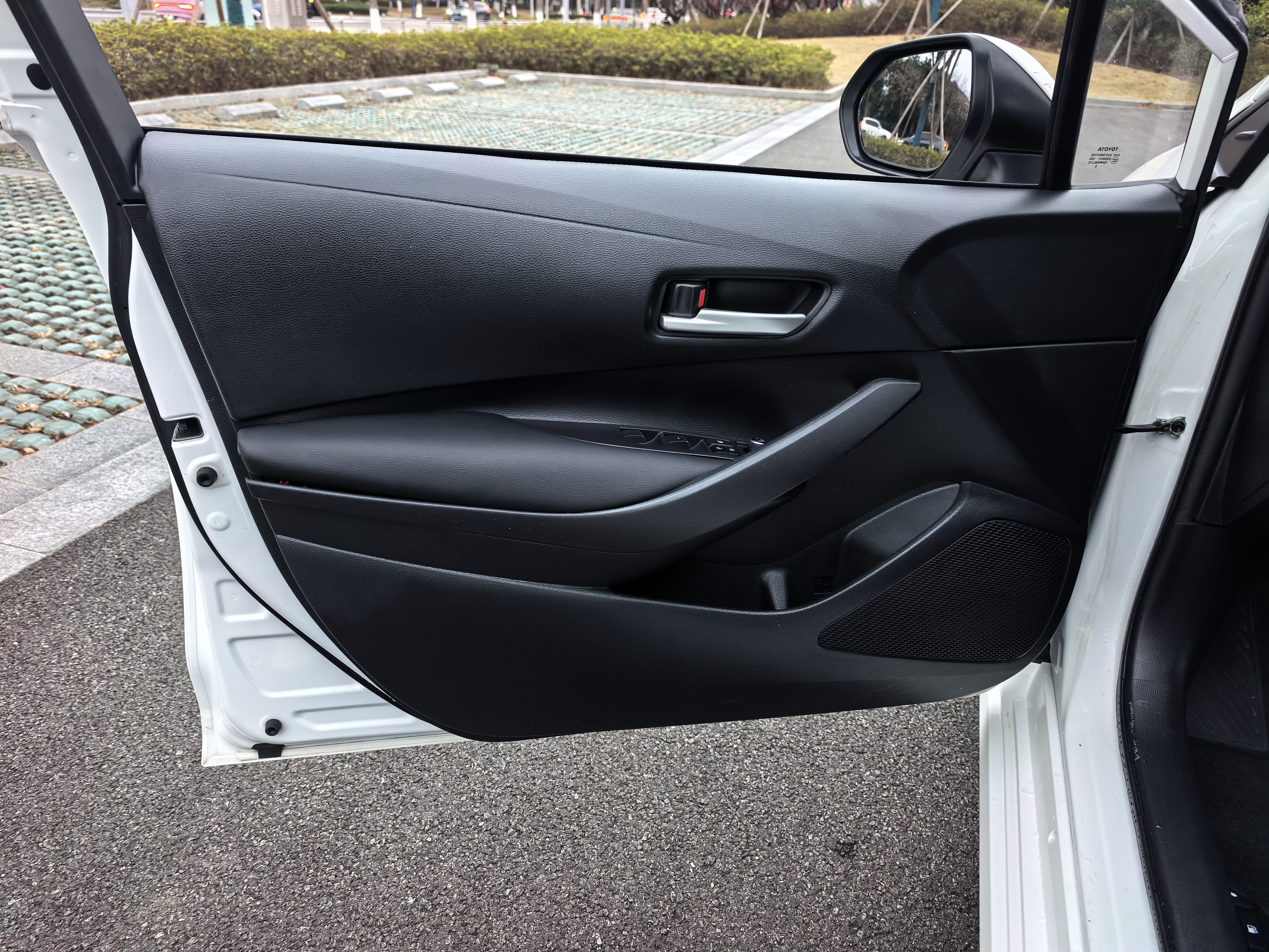 Toyota Corolla 2020 car image #9