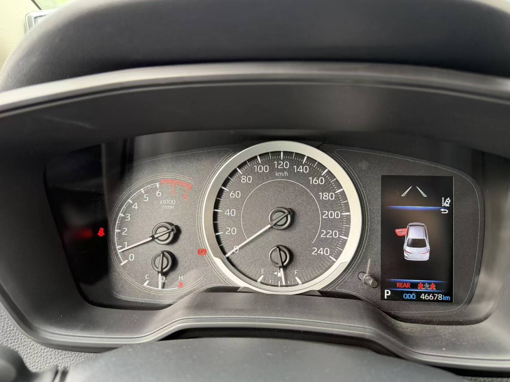 Corolla 2019 car image #9