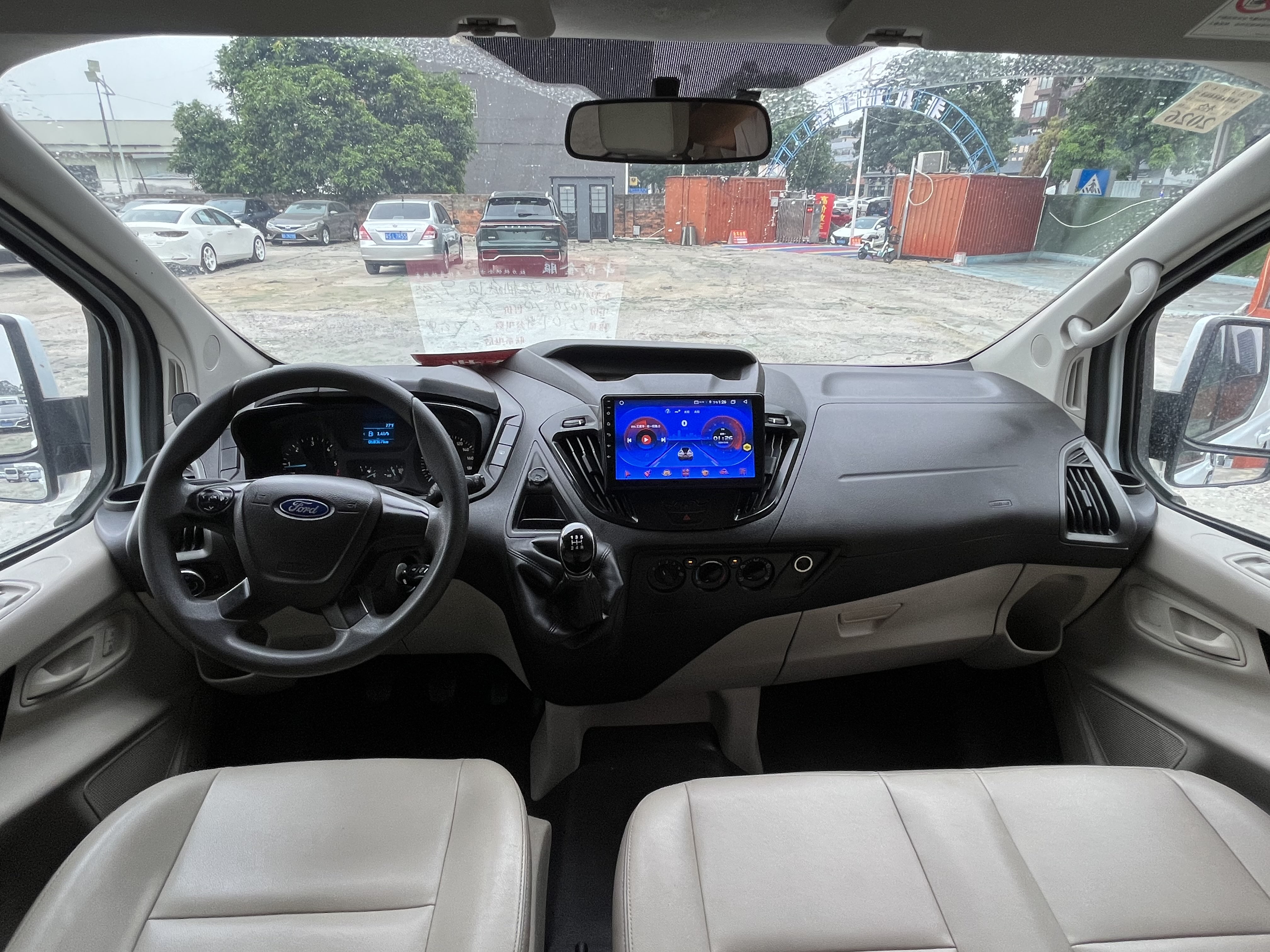 Ford Transit 2020 car image #9