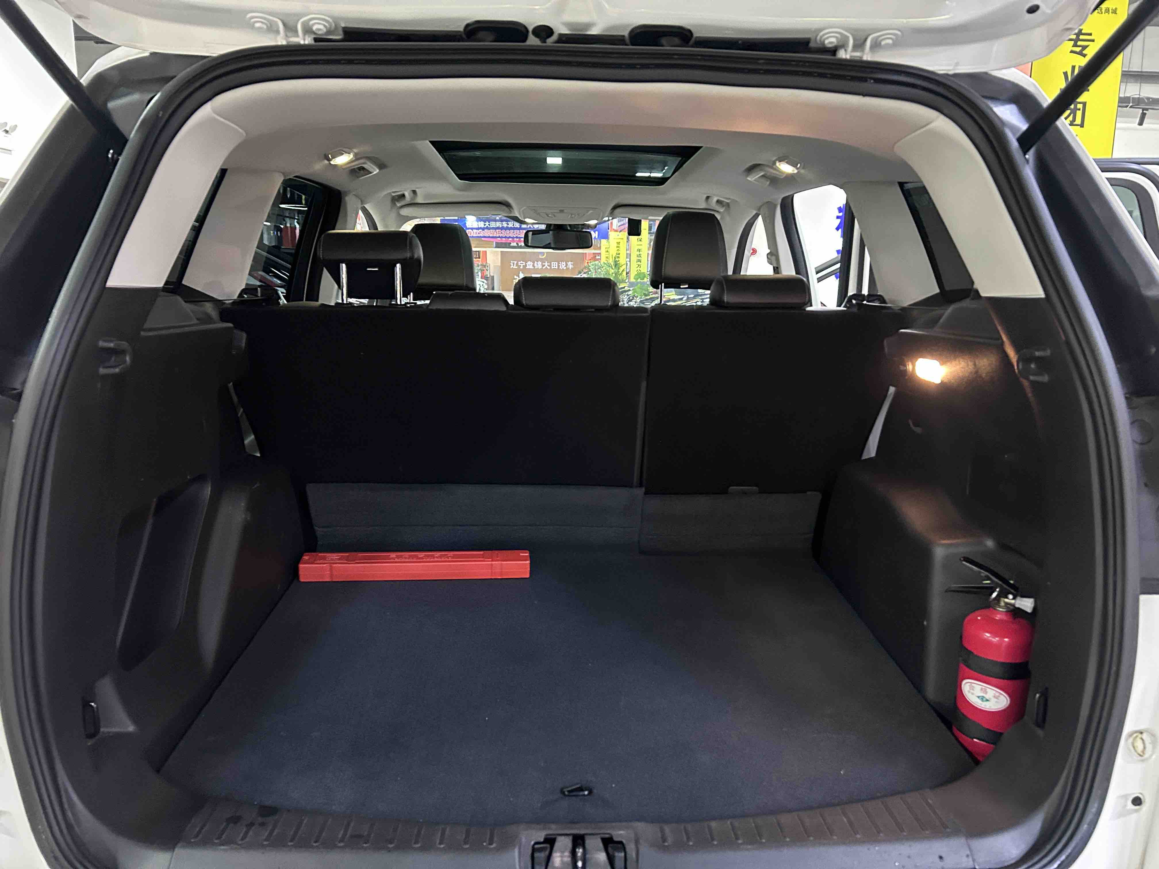 Ford Kuga 2021 car image #9