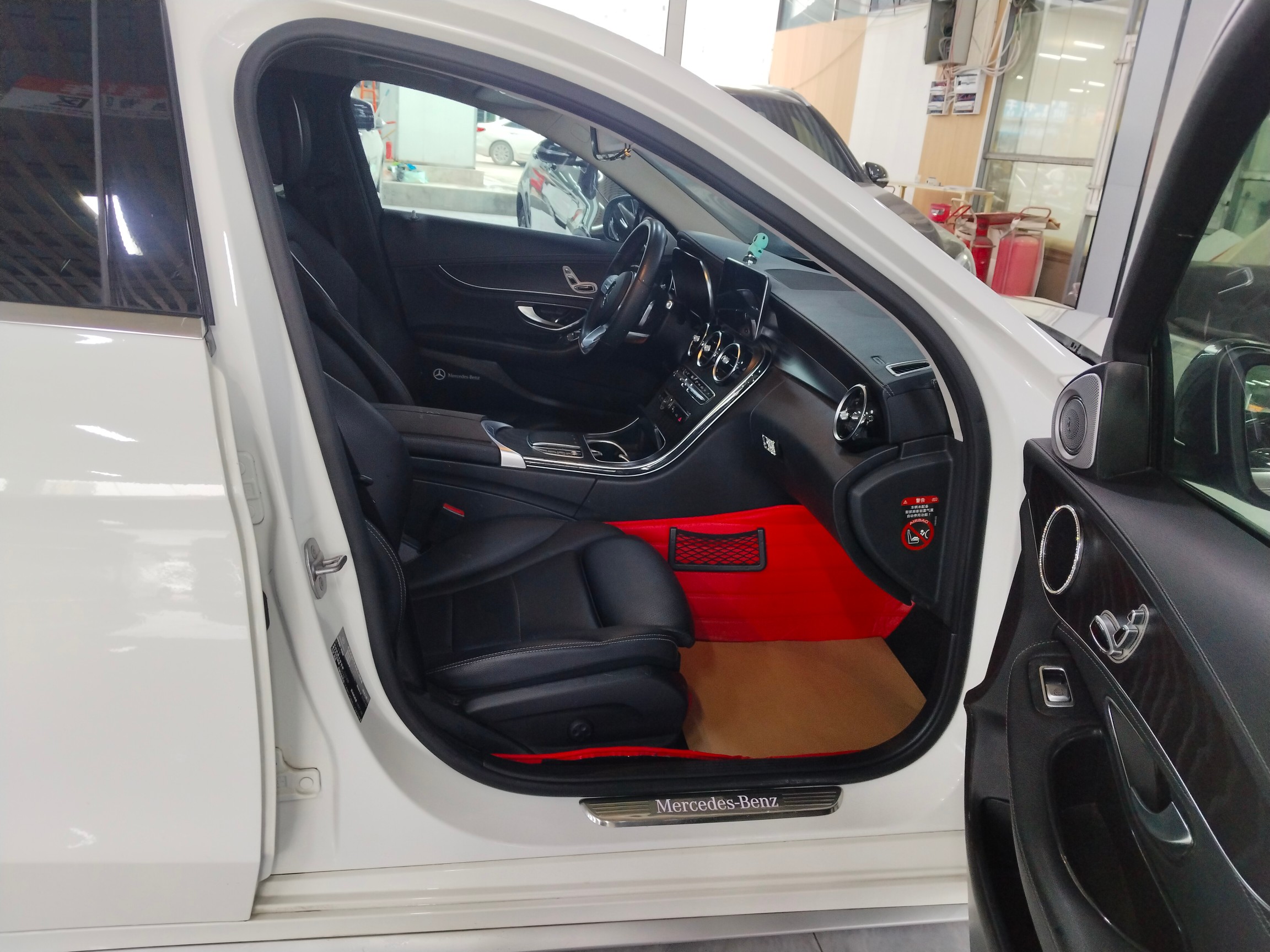 Mercedes-Benz C Class 2020 car image #9