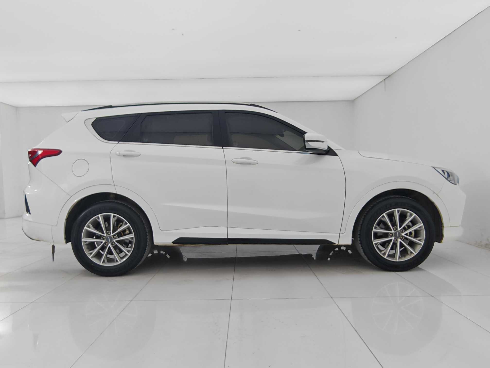 X70 2020 #9 X70 2020 car image #9