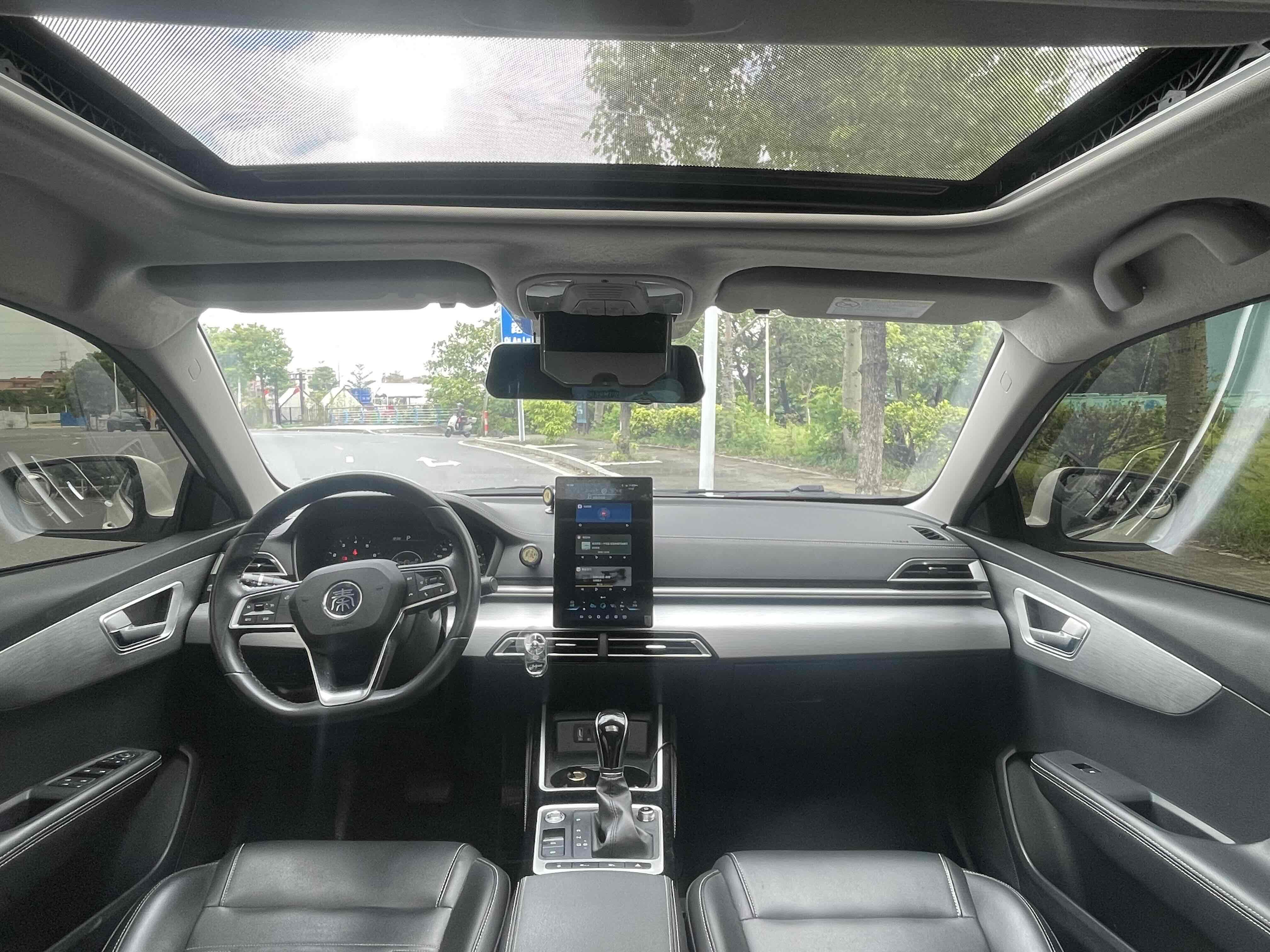 BYD Qin 2020 صورة سيارة #9