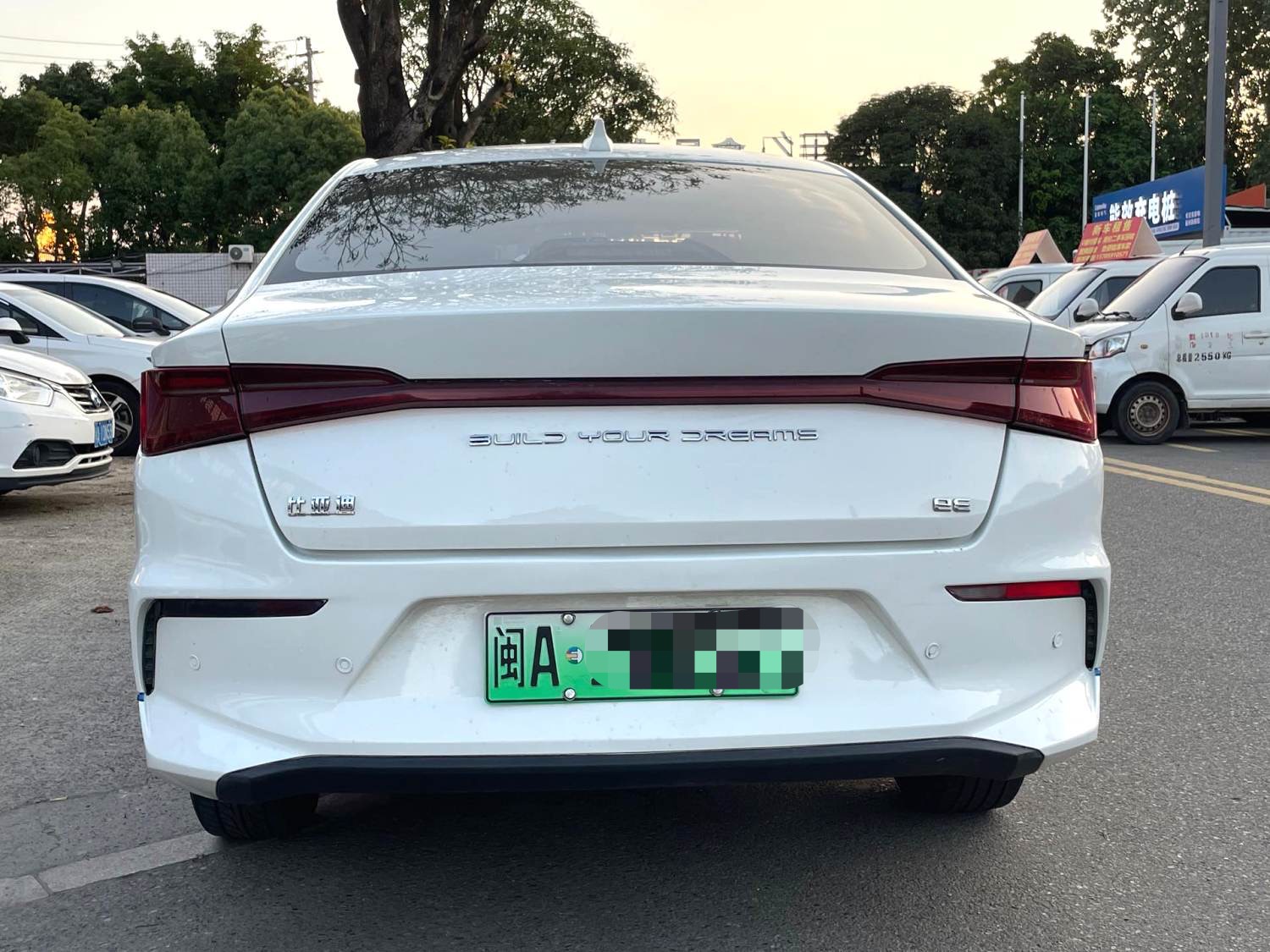 BYD e3 2020 car image #9