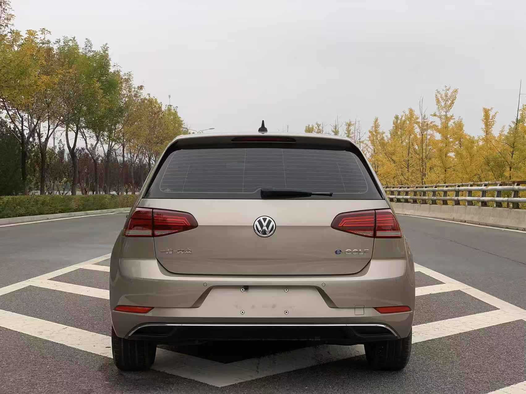 Volkswagen Golf Pure Electric 2020 imagen de coche #9