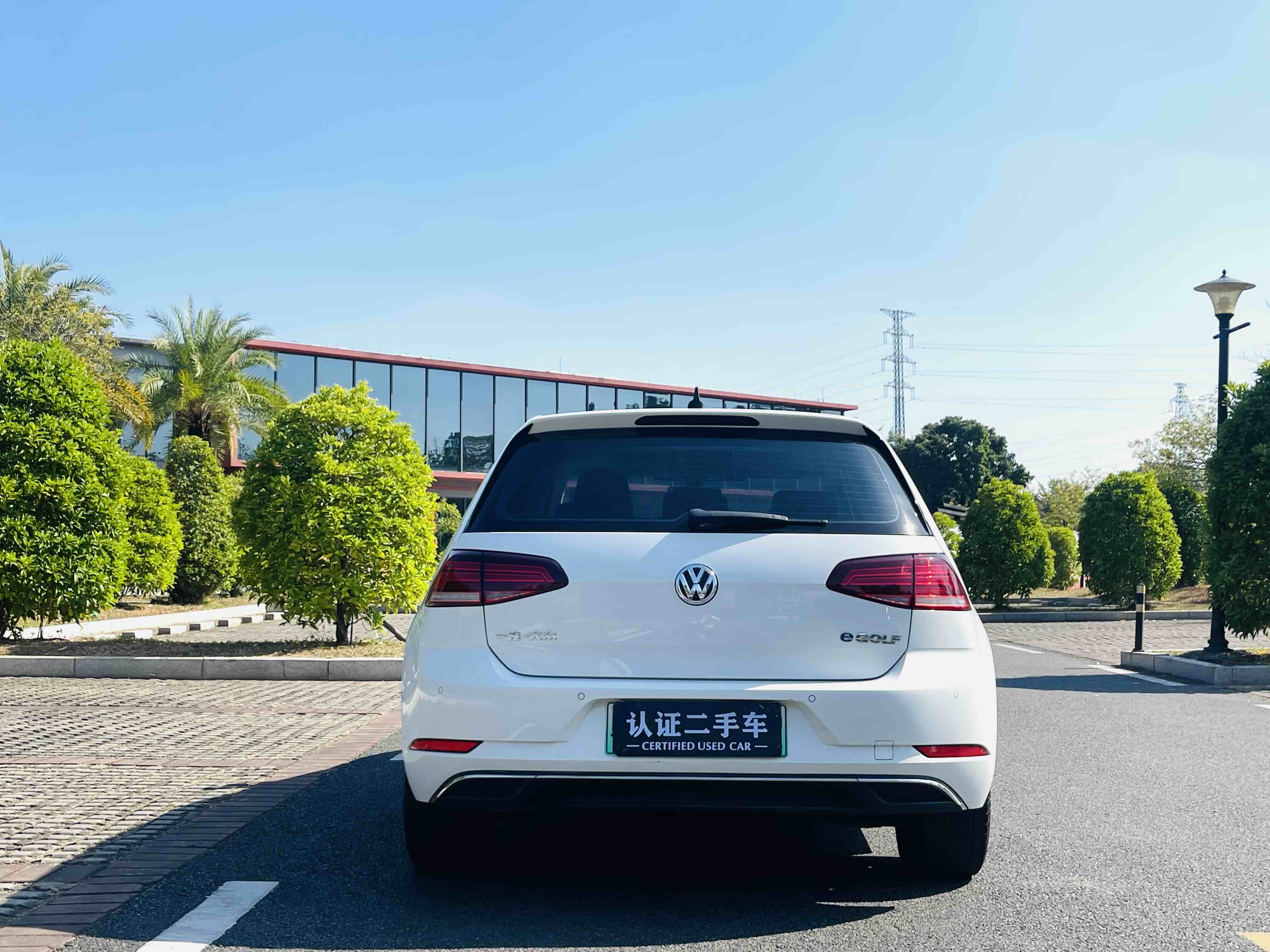 Volkswagen Golf Pure Electric 2021 imagen de coche #9