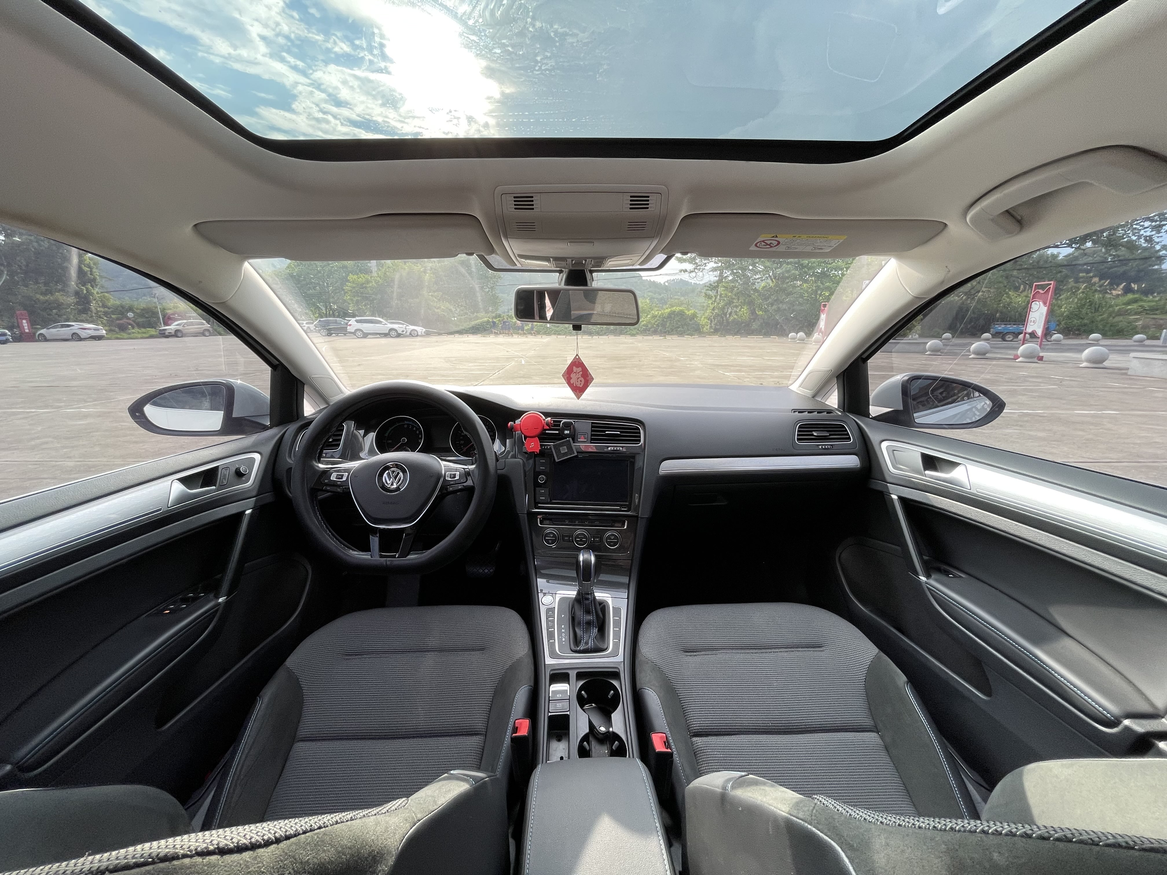 Volkswagen Golf Pure Electric 2020 imagen de coche #9