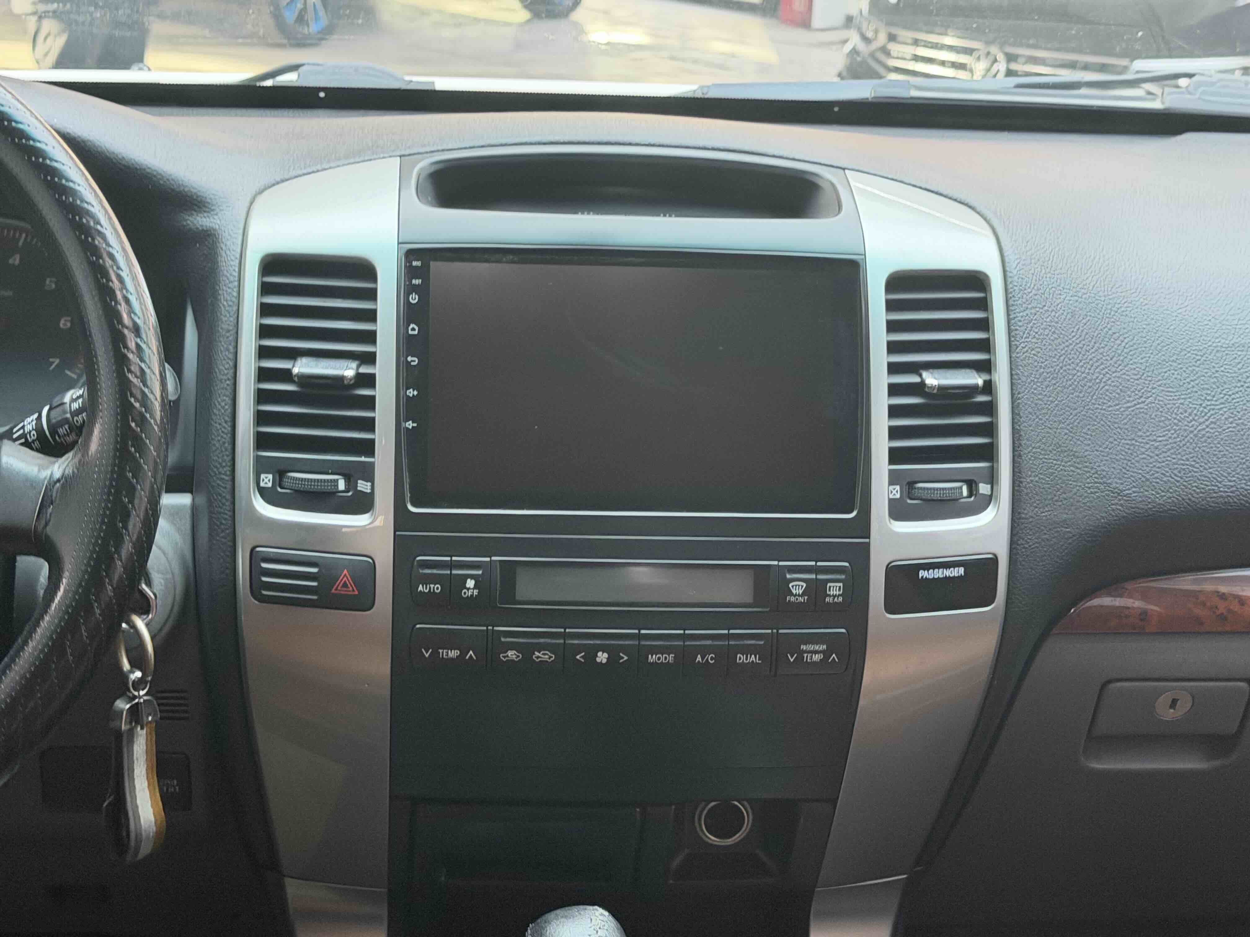 Toyota Land Cruiser Prado 2004 car image #9