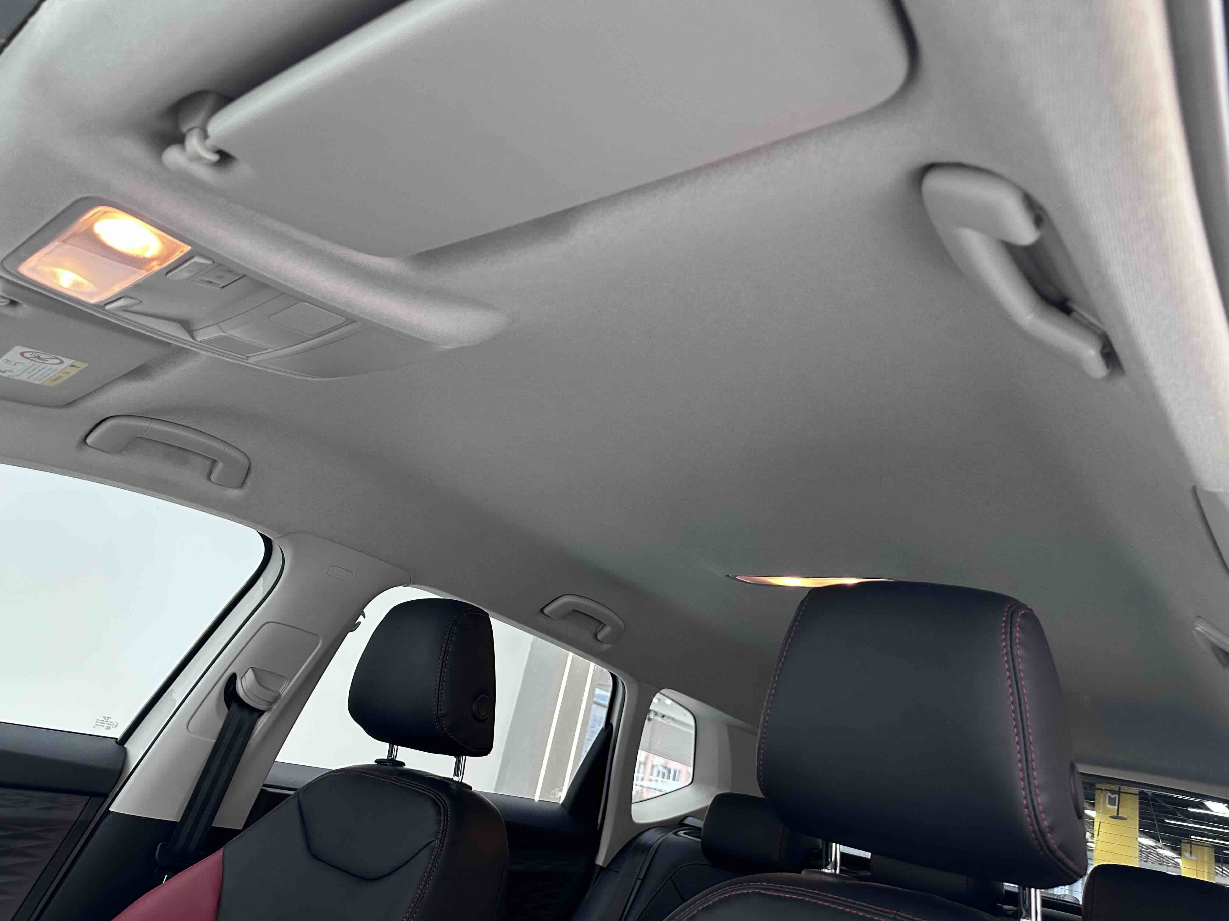 Volkswagen Tharu 2020 car image #9