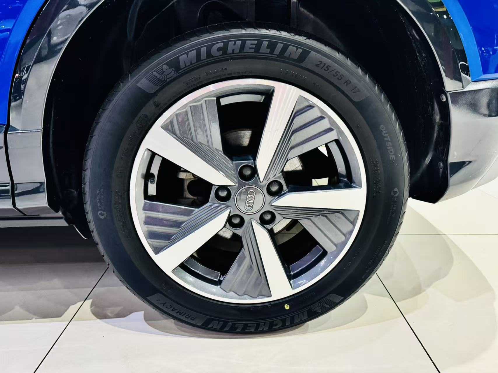 奥迪 奥迪Q2L e-tron 2021 汽车图片 #9