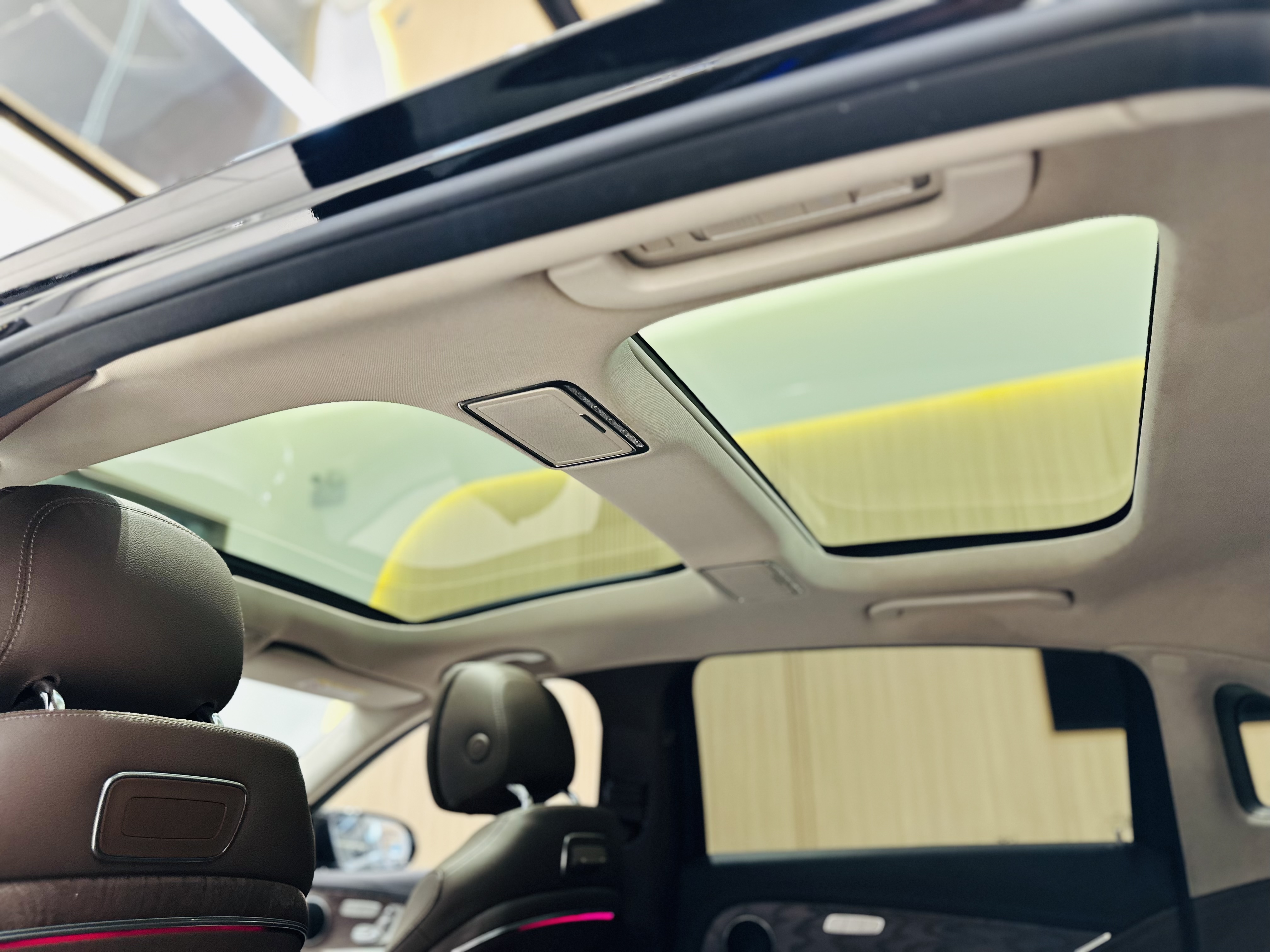 Mercedes-Benz E Class New Energy 2020 immagine di auto #9