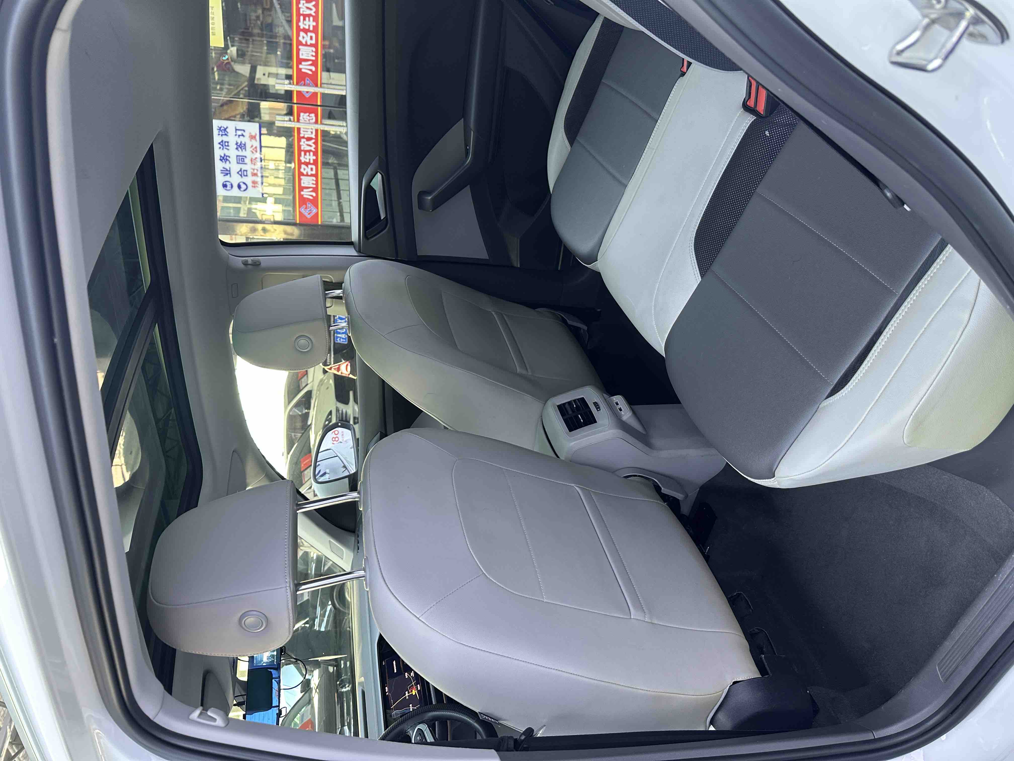 Volkswagen Tacqua 2020 car image #9