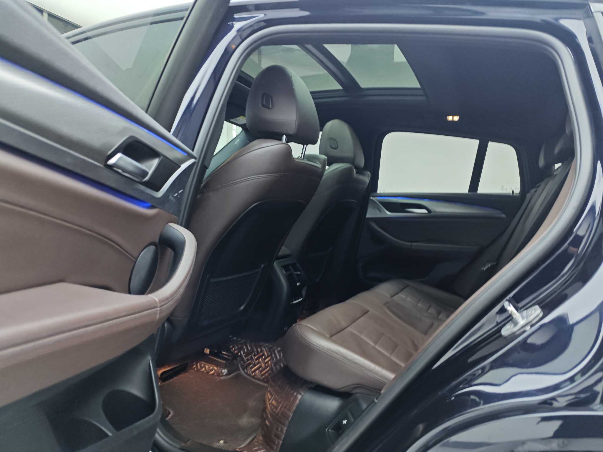 BMW X4 2020 immagine di auto #9