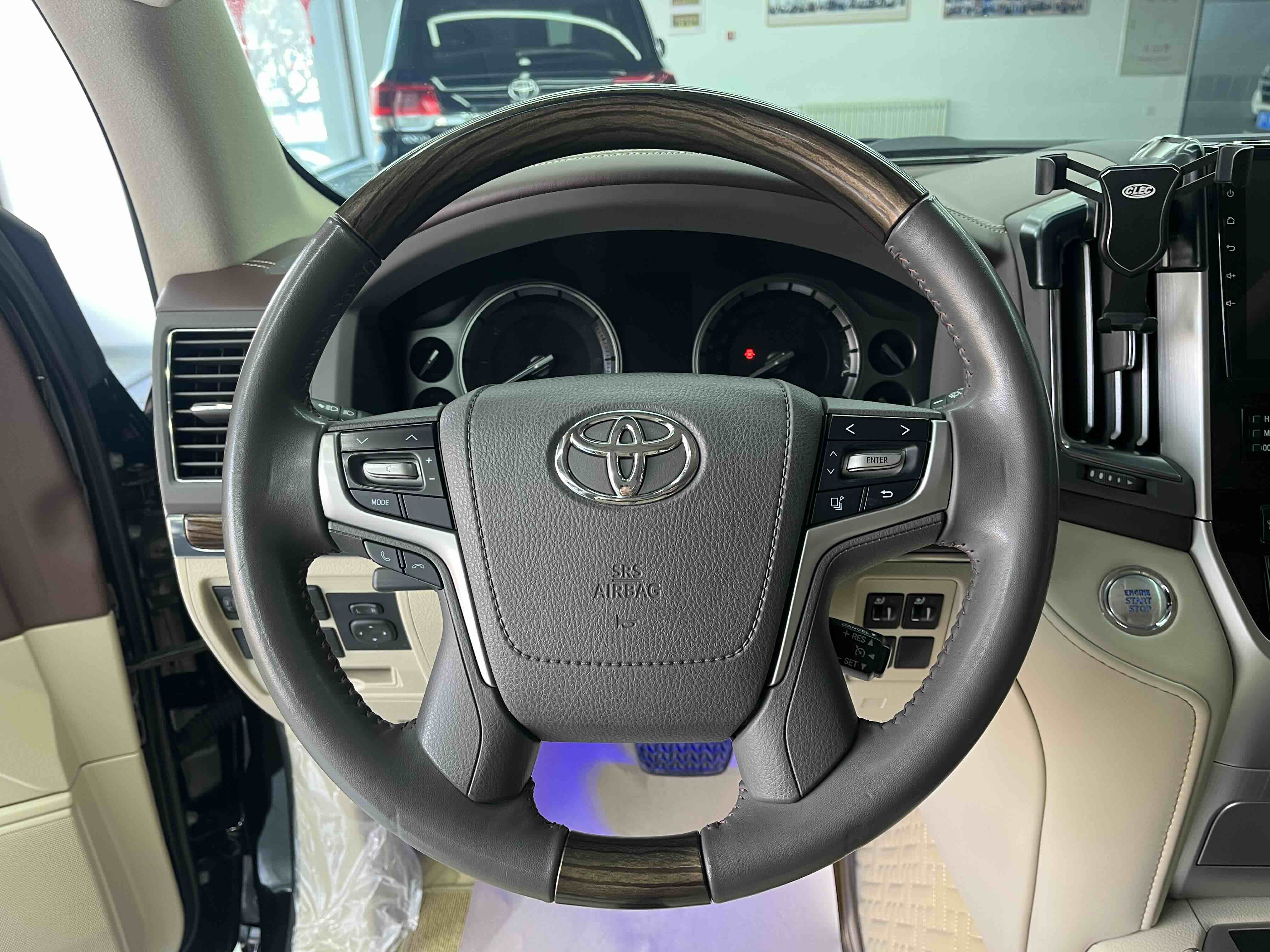 Toyota 2020 car image #9