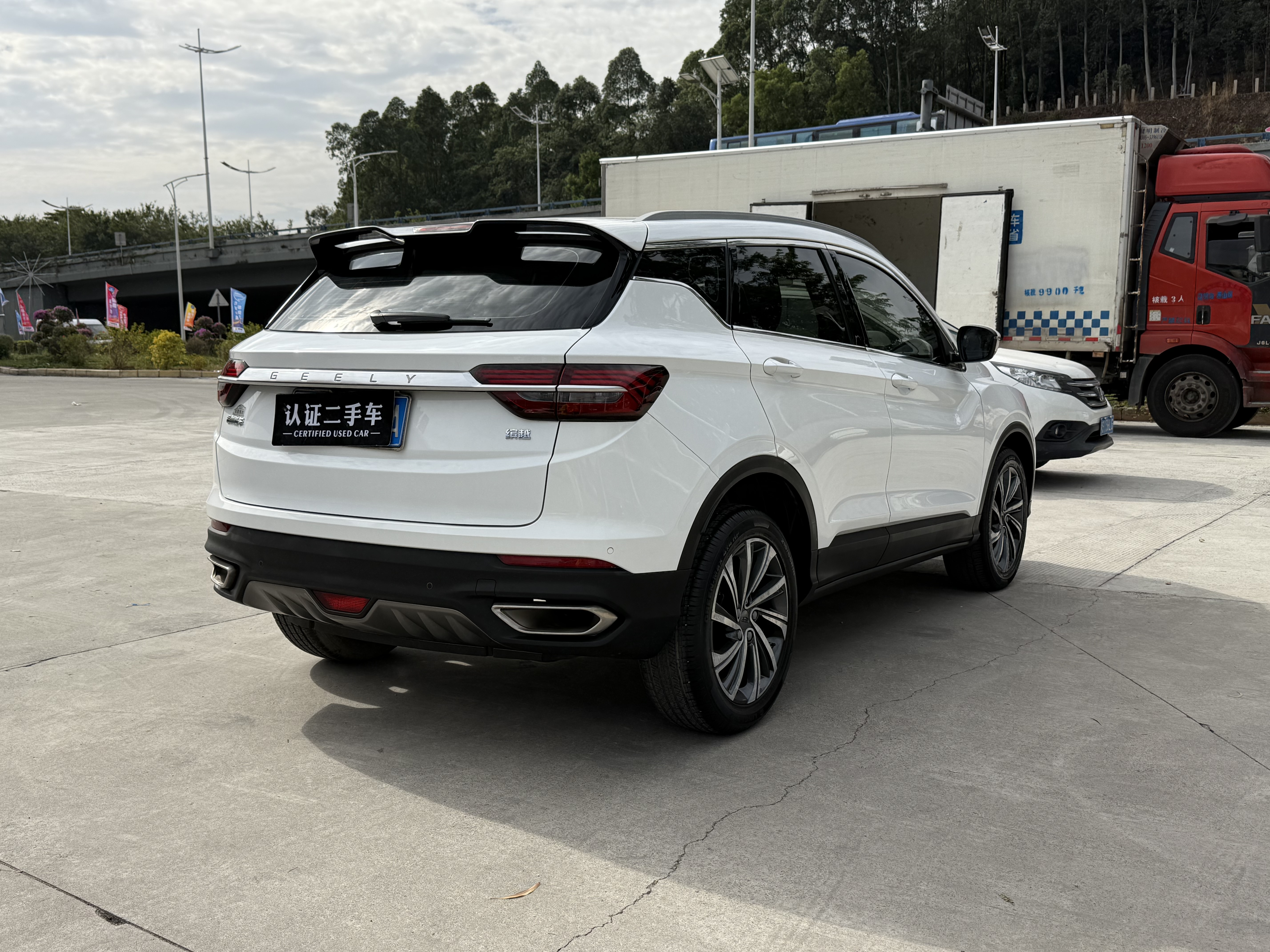 GEELY 2020 #9 GEELY 2020 car image #9